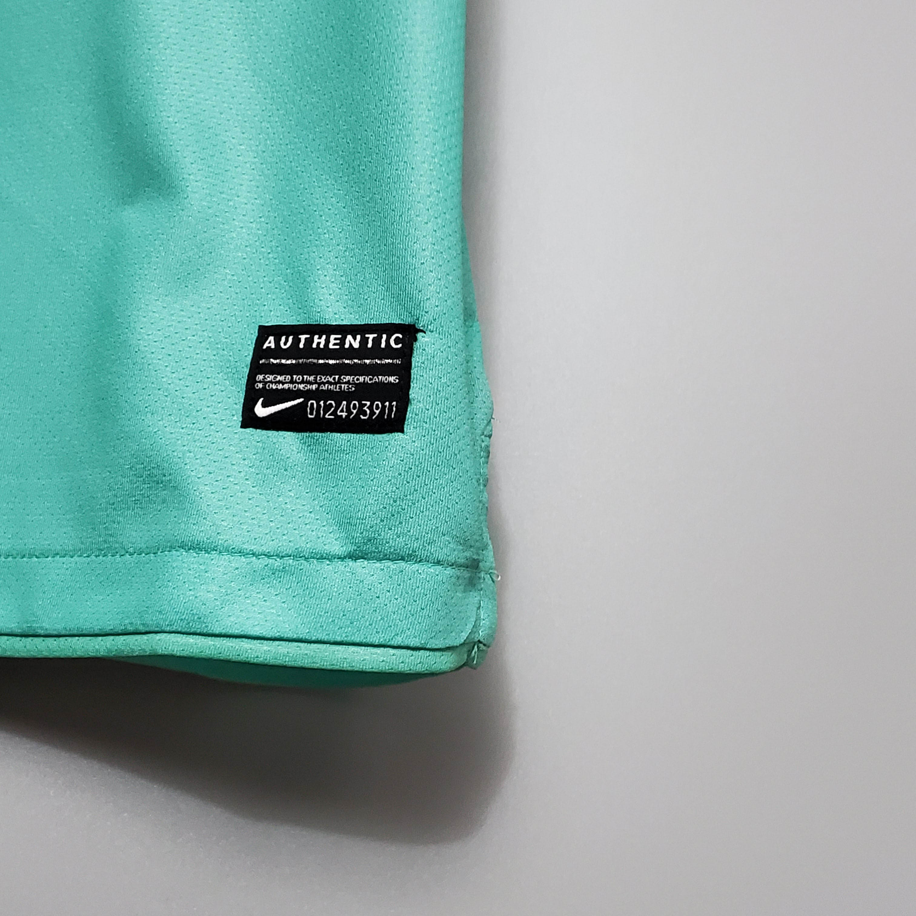 2010/2011 Retro Barcelona Away Football Shirt 1:1 Thai Quality:football jersey mysite: unitedjerseyfootball 邓江浪:football