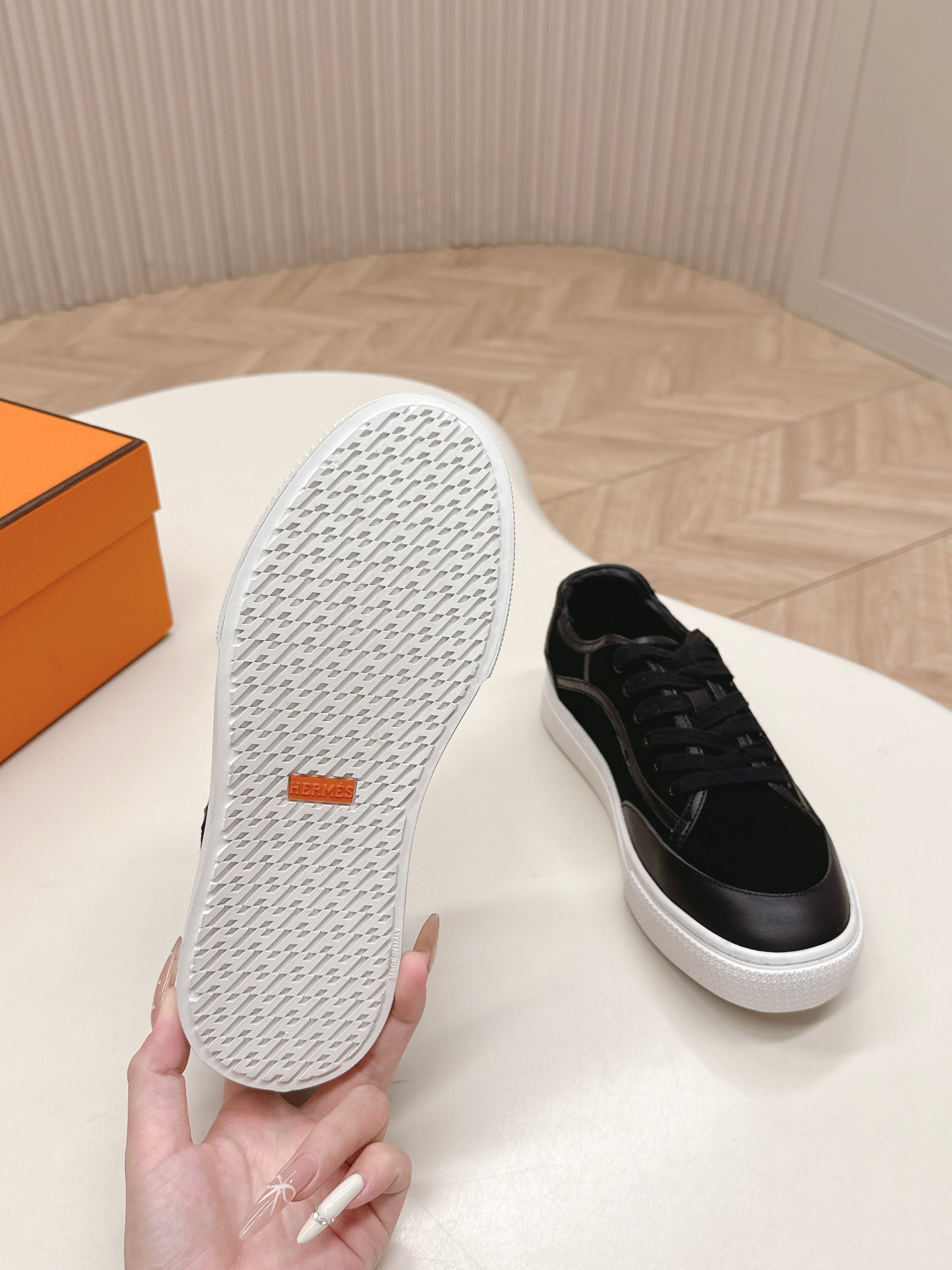 HM 25S SNEAKER LOW SPORTS IN BLACK SUEDE MIX LAMBSKIN、mysite、Cacoeks