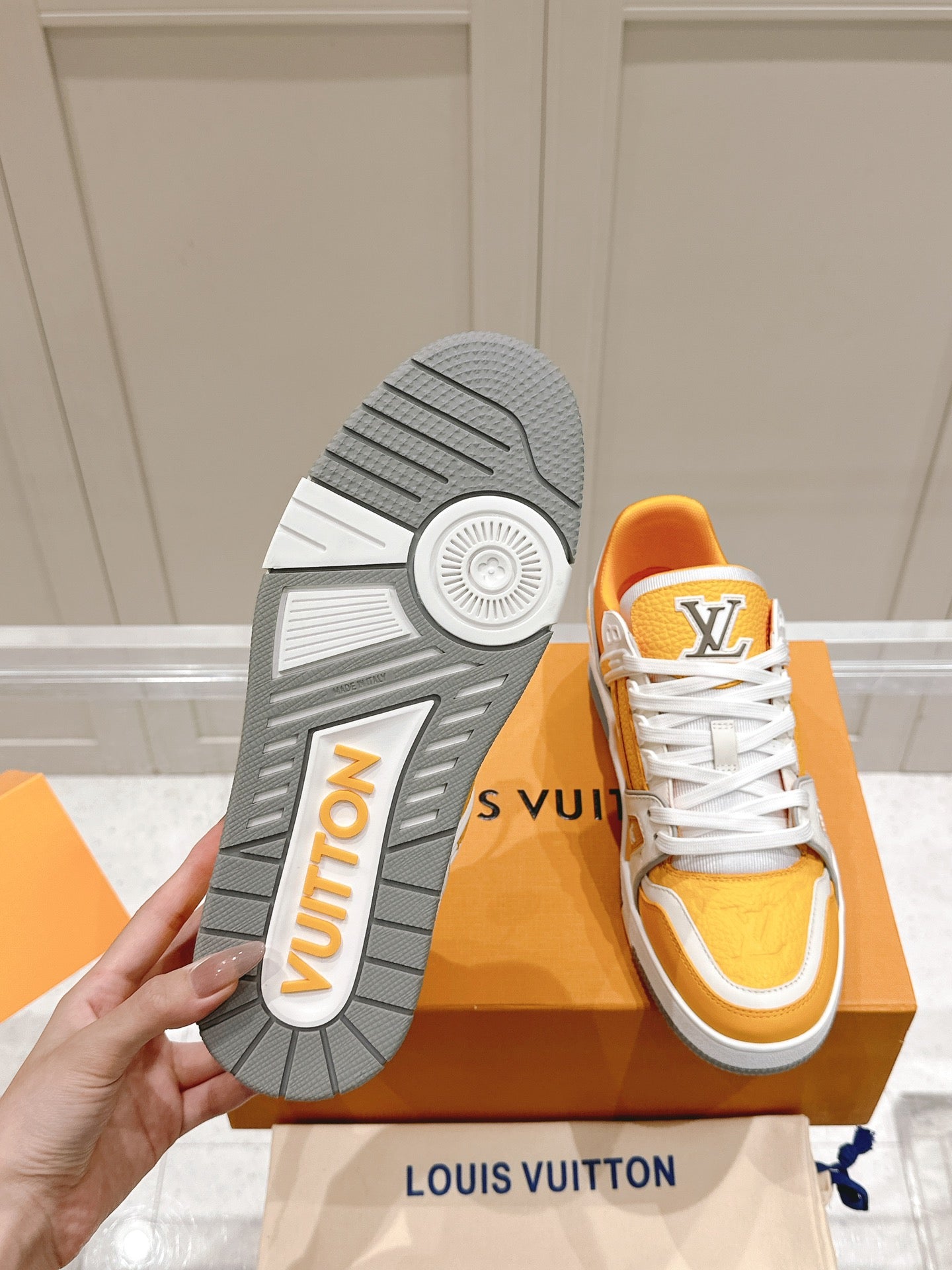 LV TRAINER SNEAKER IN SAFFRAN YELLOW GRAINED CALFSKIN、mysite、Cacoeks