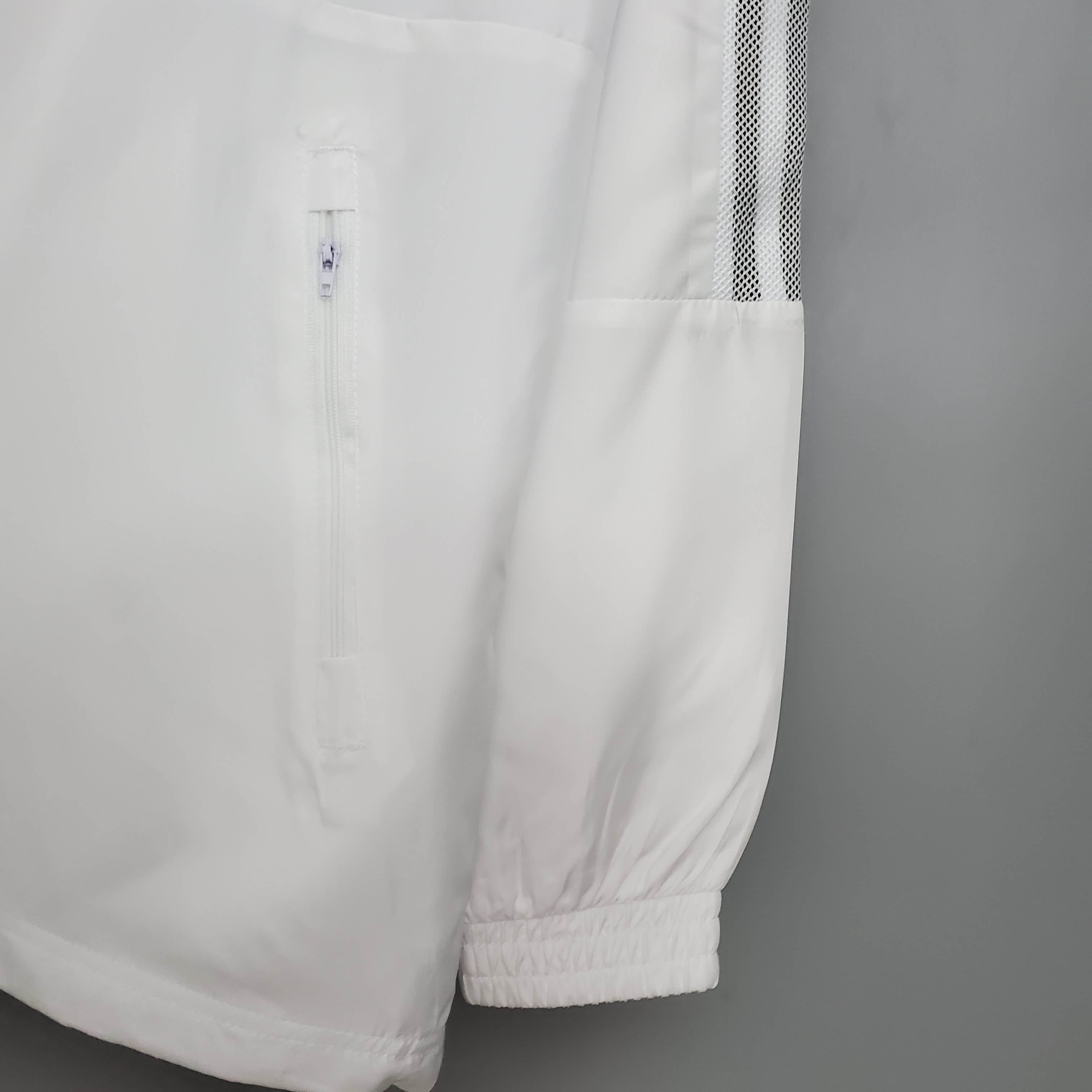 2021/2022 Manchester United Jersey Windbreaker White:football jersey mysite: unitedjerseyfootball 邓江浪:football