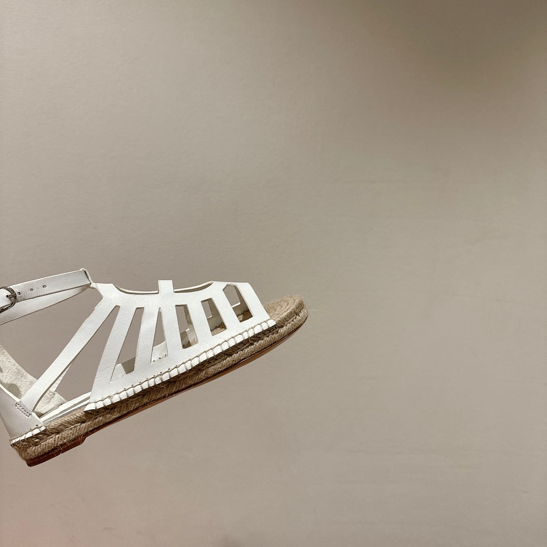 STRAW SOLE SANDAL WHITE LAMBSKIN、mysite、Cacoeks