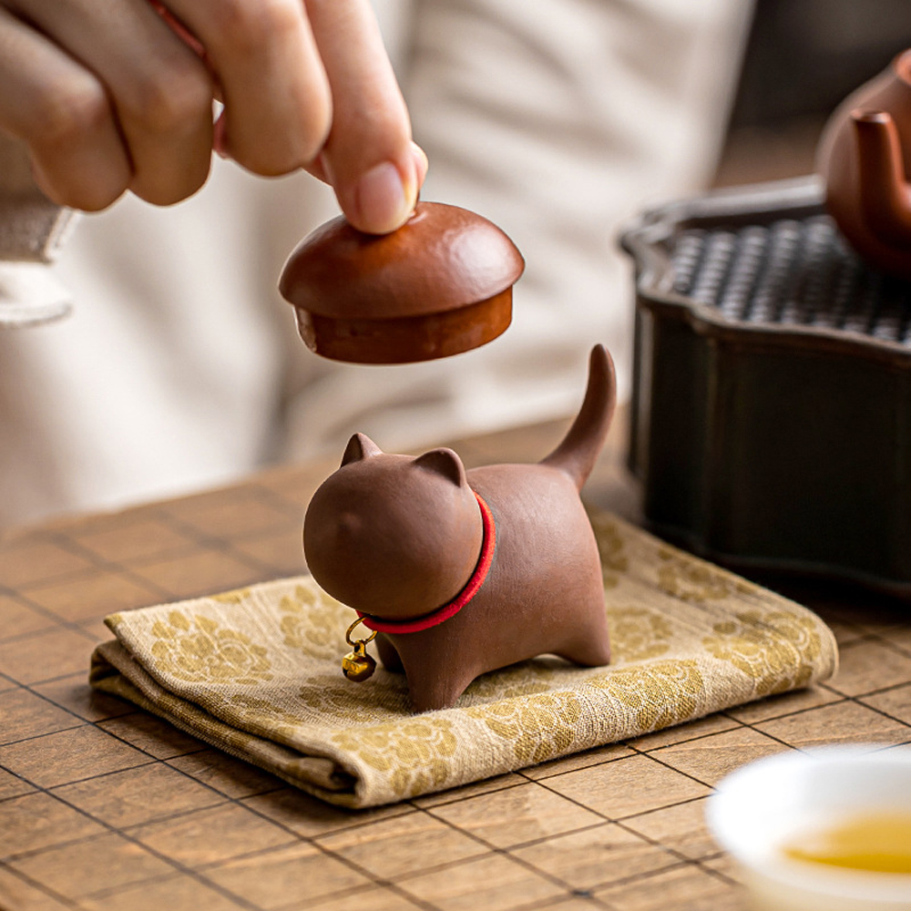 GEEK BAR-https://www.hot-toy.com/