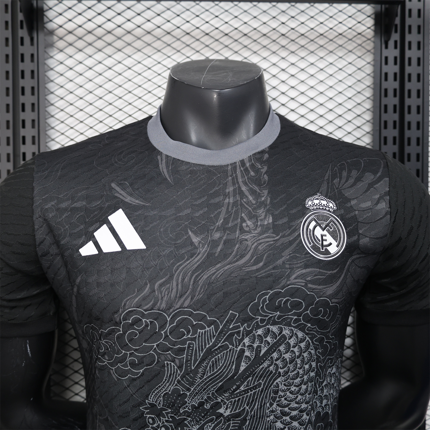 UltraTrikot-Real Madrid 25-26 Grey Chinese Loong and Auspicious Clouds Line Drawing Black Jersey - Player Version