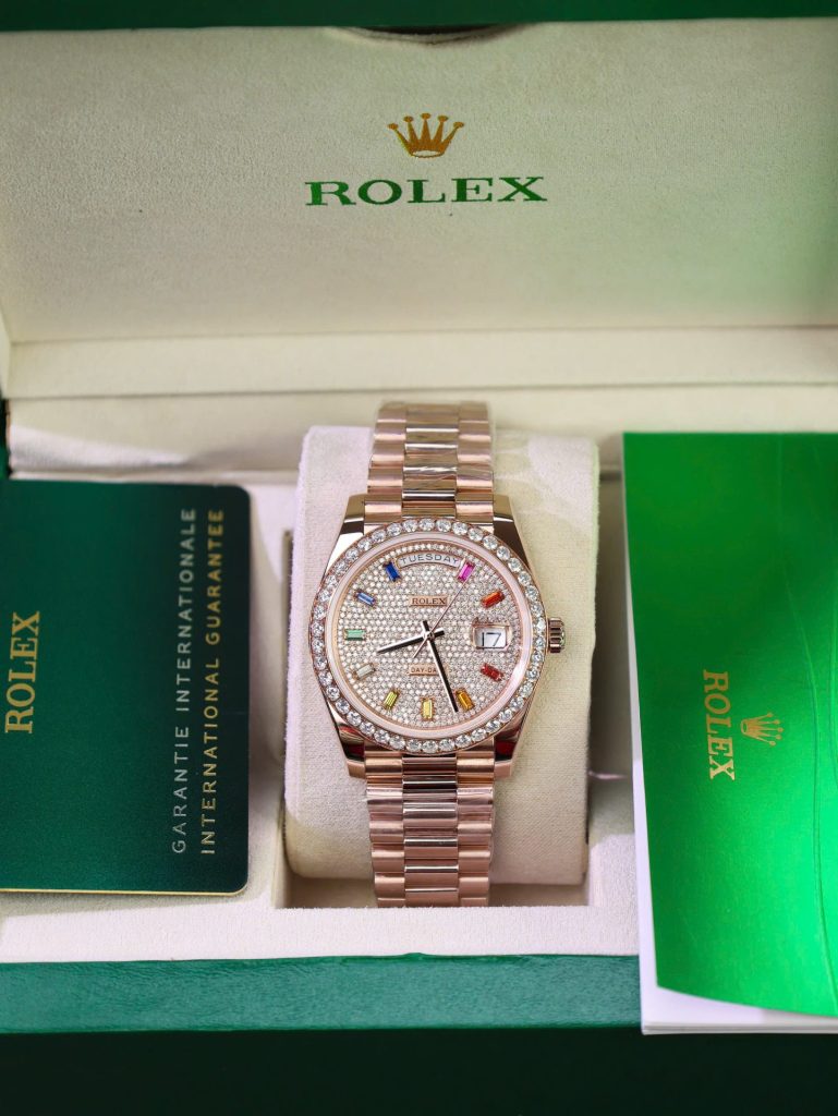 Đồng Hồ Rolex Day-Date Chế Tác Kim Cương Moissanite + Bọc Vàng Hồng 18K GMF 40mm (2)