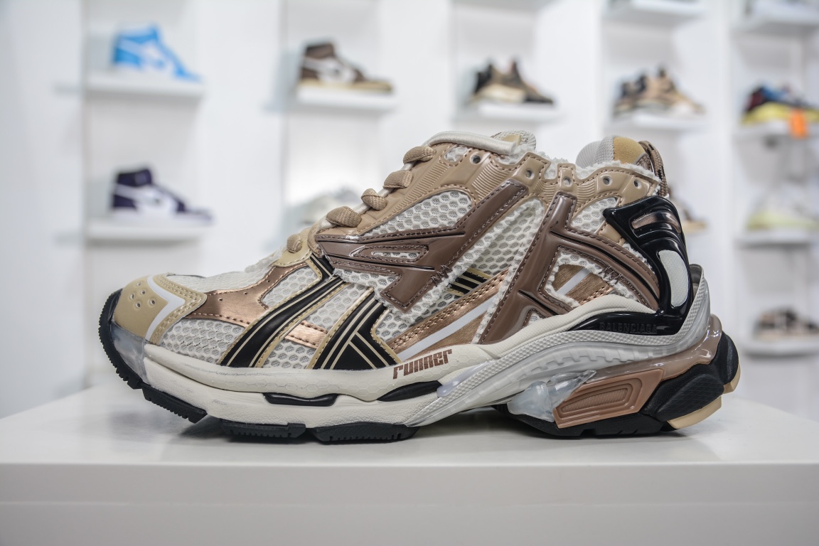 Balenciaga Runner Trainer in Beige Black White、mysite、Cacoeks