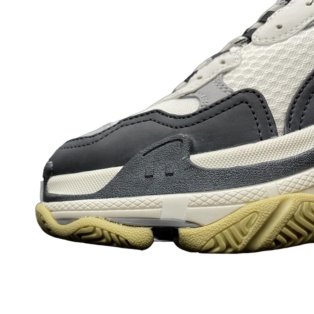 Balenciaga Triple S Sneaker in Black Grey White、mysite、Cacoeks