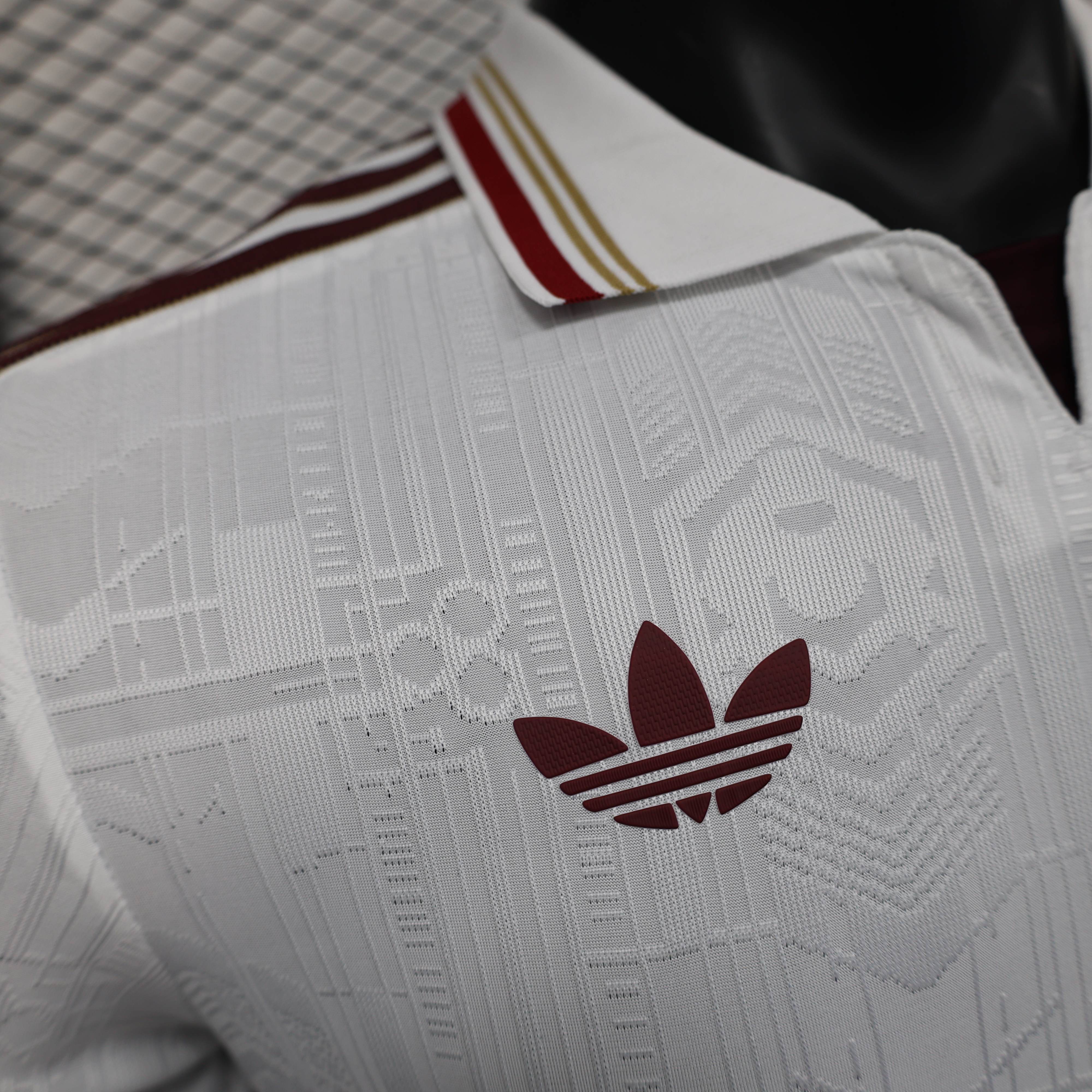 25/26 Arsenal Third Away jersey- Player Version: Ajax 24-25 Home Stadium Jersey - Fans Version mysite: Adidas luxuryfootballshirts.com: https://www.luxuryfootballshirts.com/