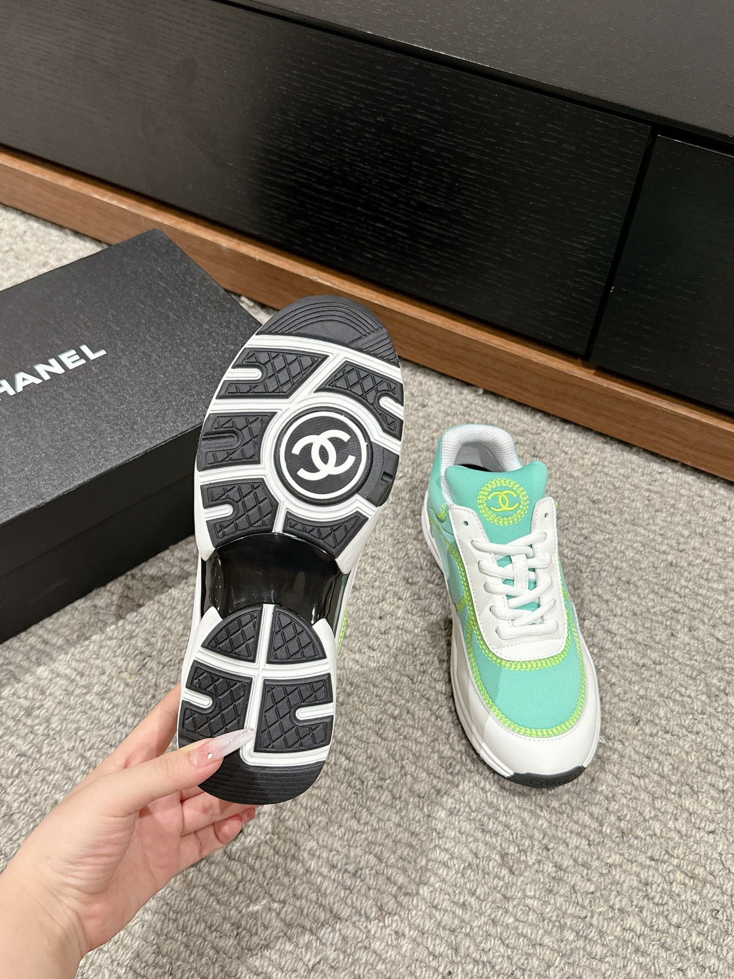 CLASSIC TRAINER IN MINT GREEN MIX WHITE FABRIC、mysite、Cacoeks