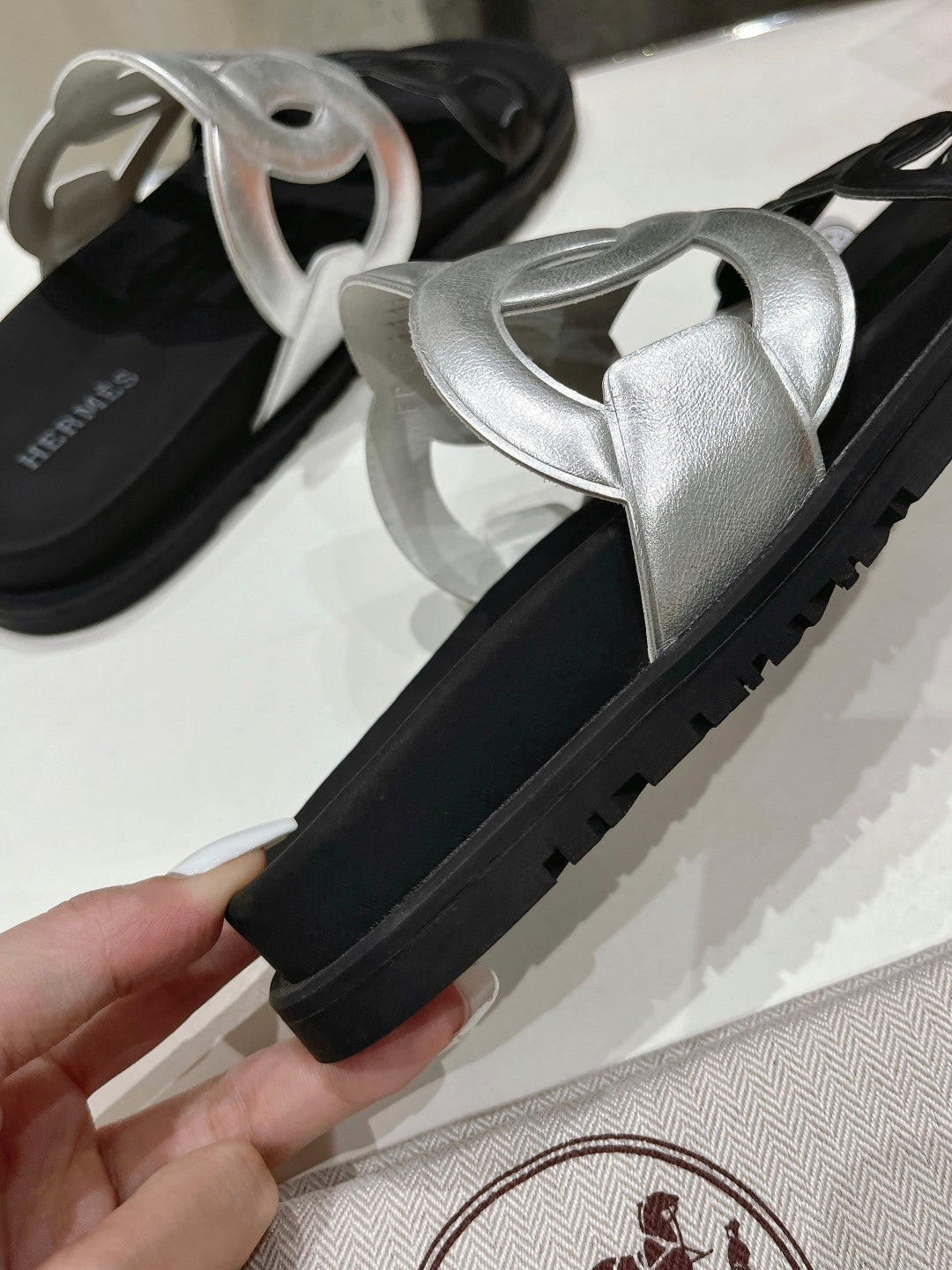 EXTRA SANDAL PASTEL BLACK MIX SILVER CALFSKIN、mysite、Cacoeks