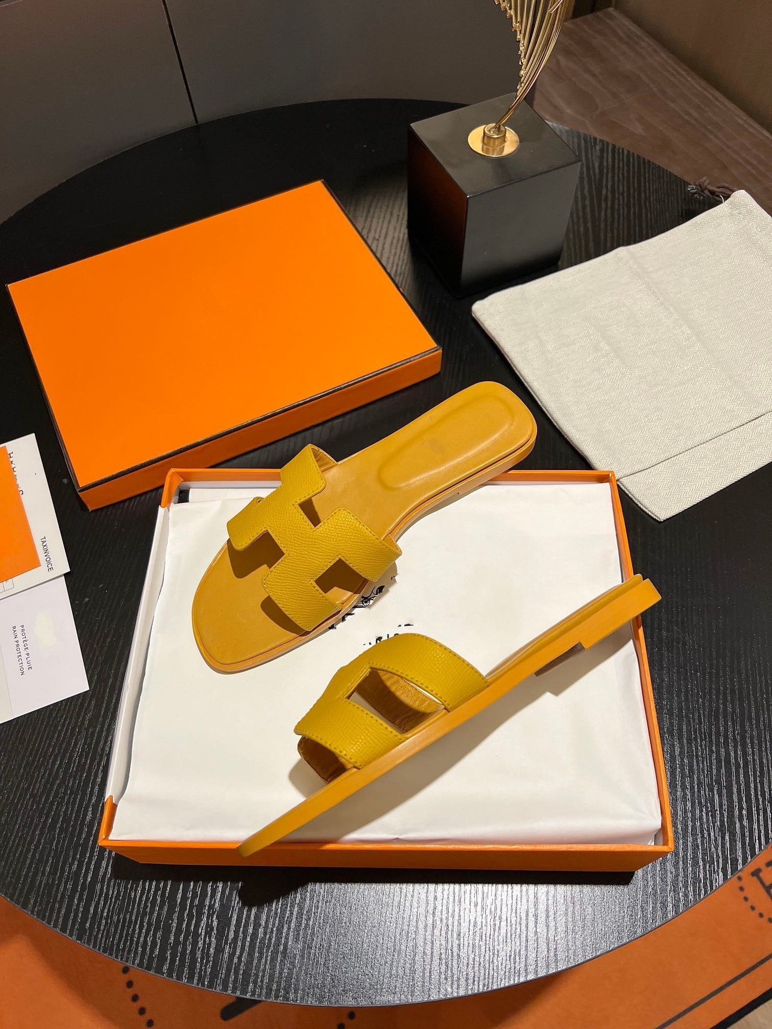 0RAN SANDAL Leather Medallion、mysite、Cacoeks