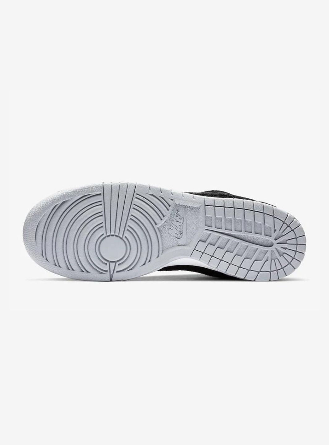 Nike SB Dunk Low Medicom Toy (2020)、NIKE、Cacoeks