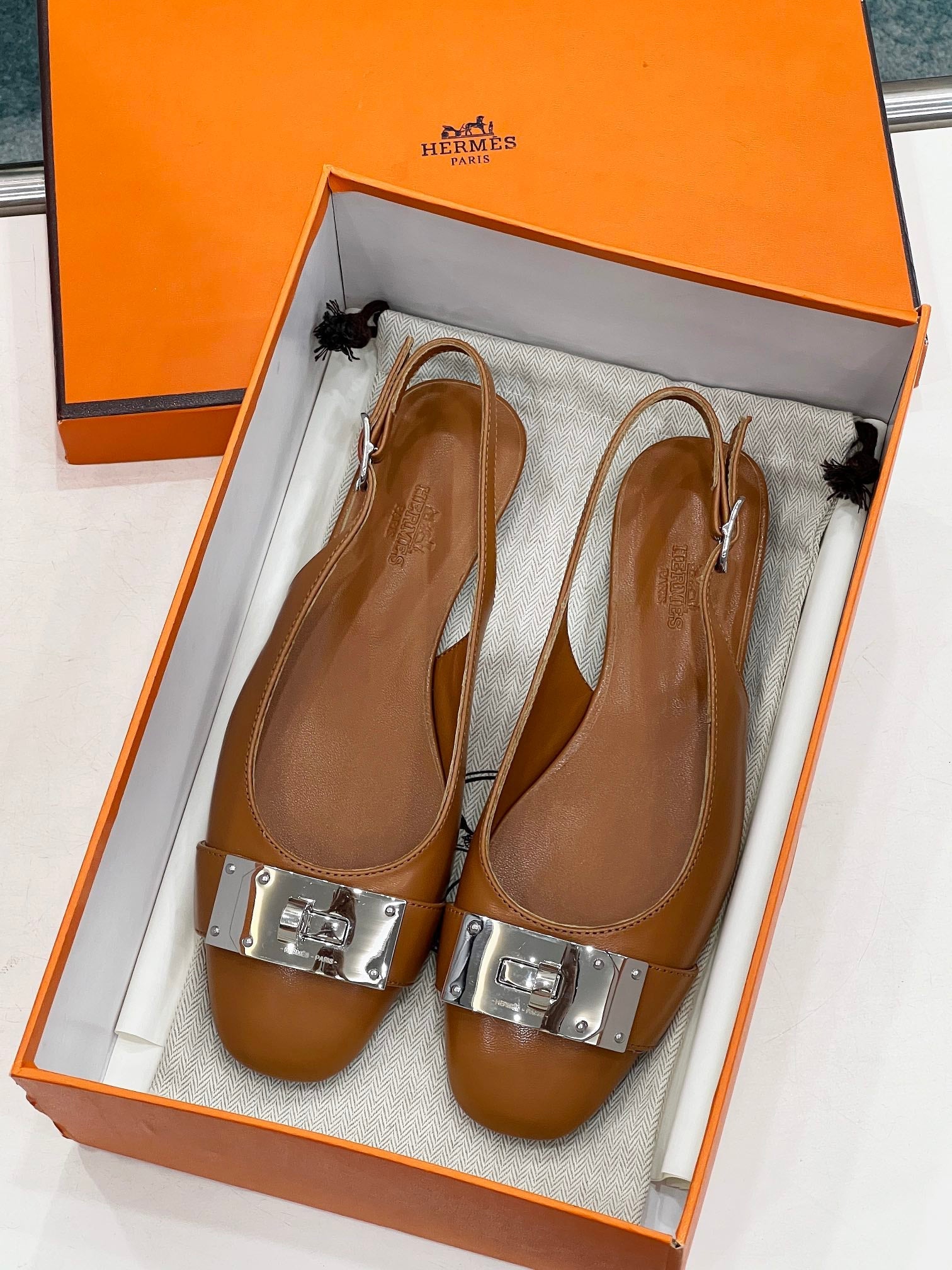INNOCENTE SLINGBACK CARAMEL CALFSKIN、mysite、Cacoeks