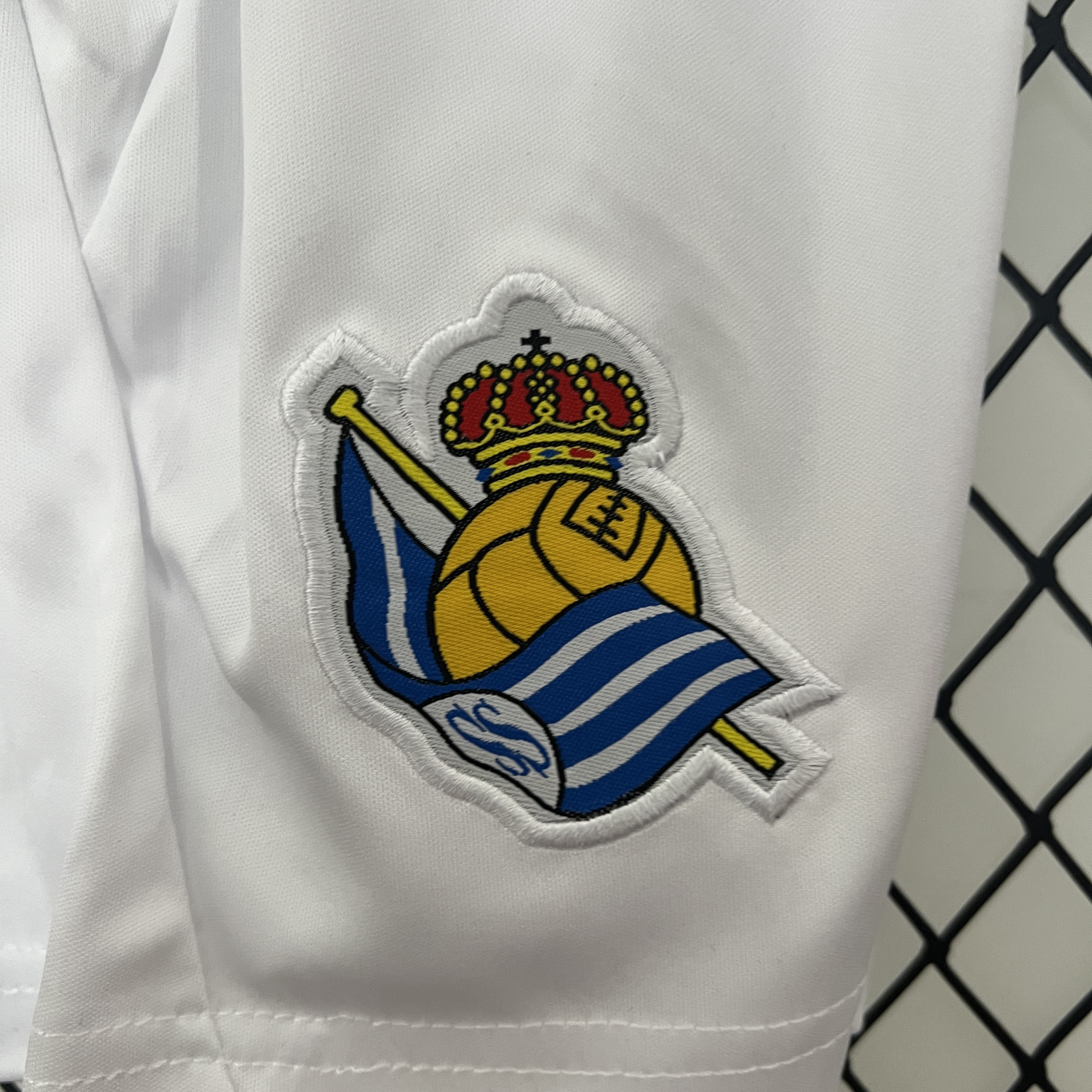 JerseysGala.com | Real Sociedad 24-25 Home Stadium Kids Kit -Customize Name, Number and Patch | Worldwide Shipping
