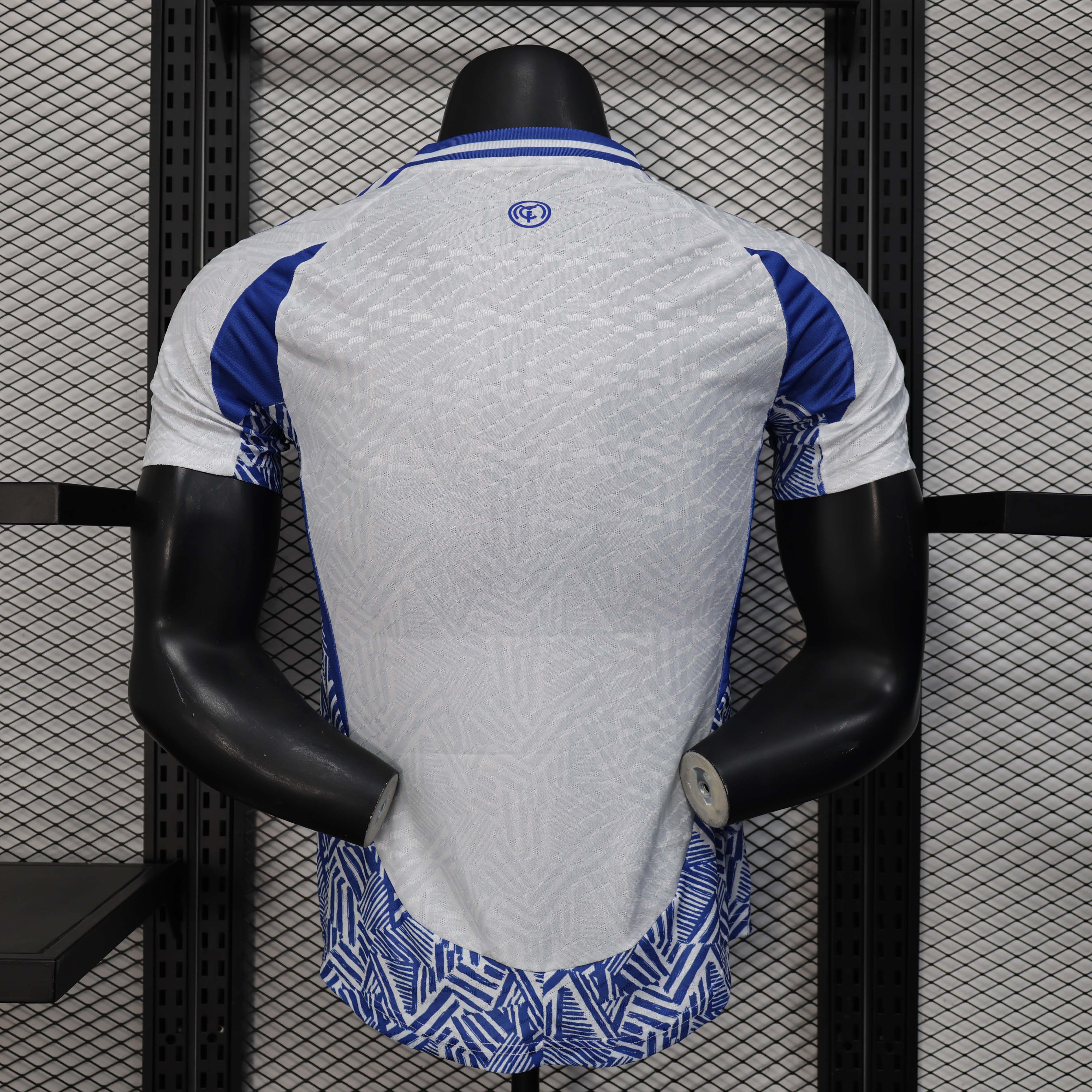 2025/2026 Player Version Real Madrid Special Edition White Football Shirt 1:1 Thai Quality:football jersey mysite: unitedjerseyfootball 邓江浪:football