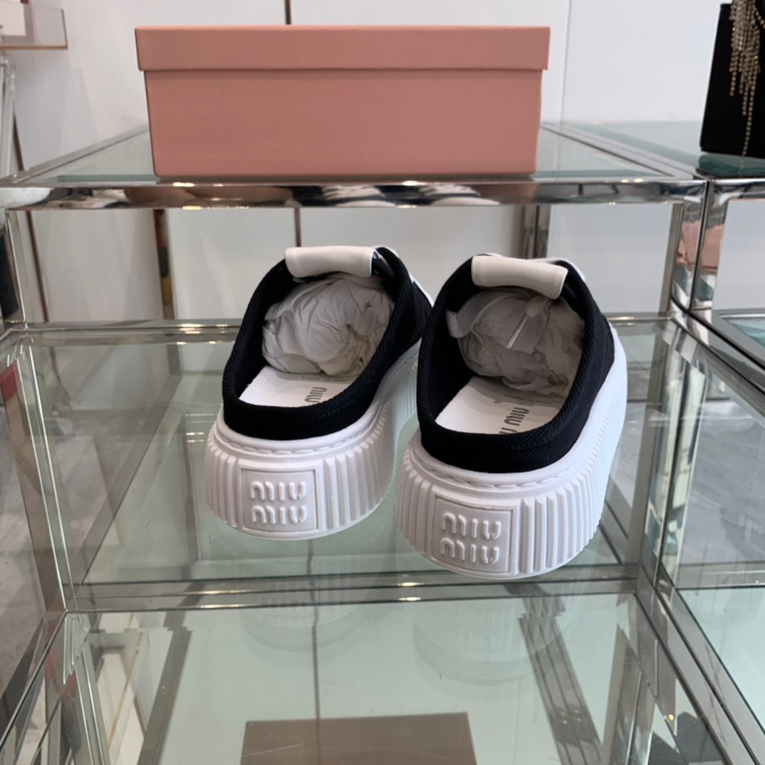 Mule Shoes Black And White Canvas、mysite、Cacoeks