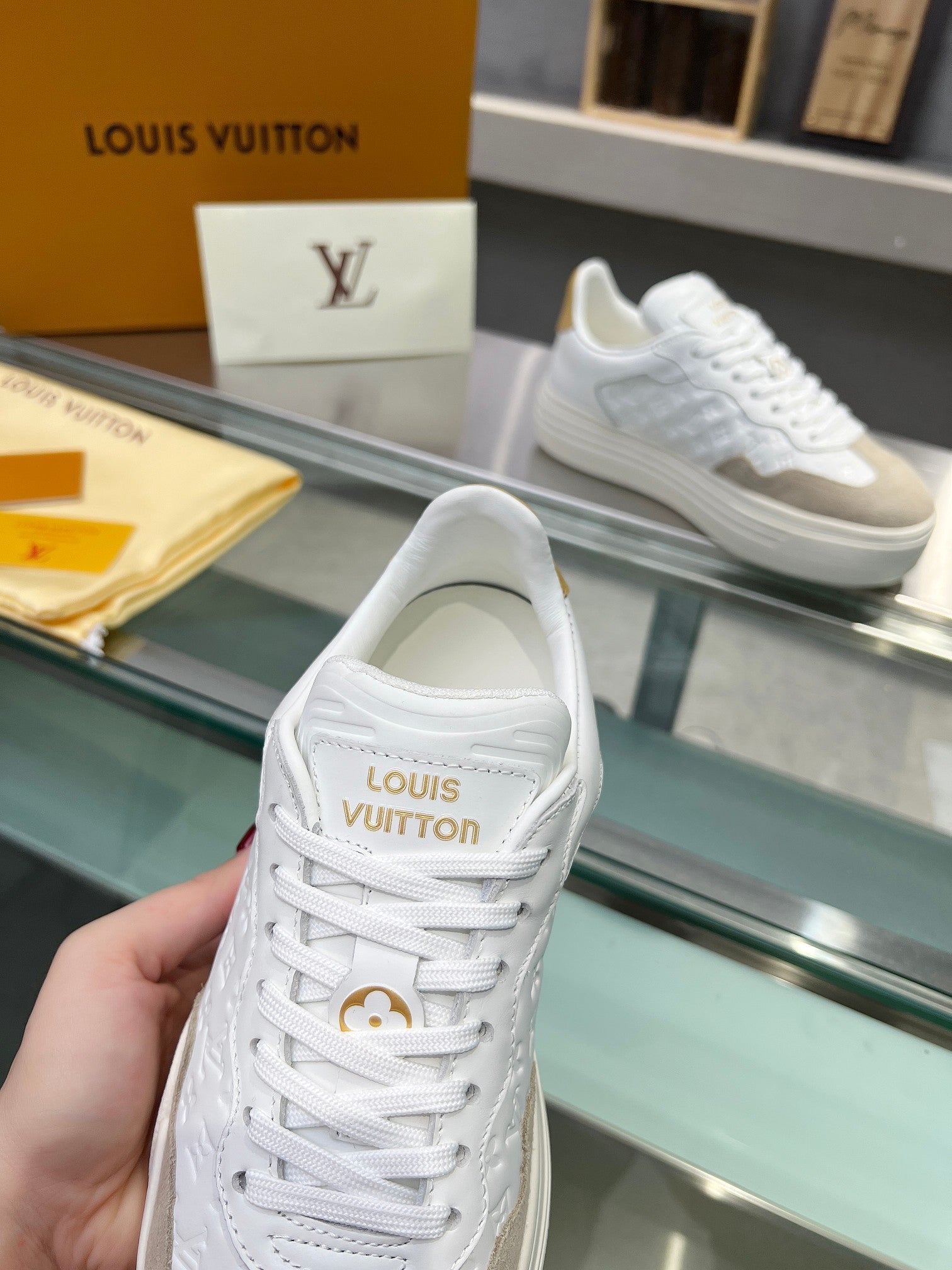 LV WOMEN GROOVY PLATFORM IN CAMEL BROWN SUEDE MIX WHITE EMBOSSED CALFSKIN、mysite、Cacoeks