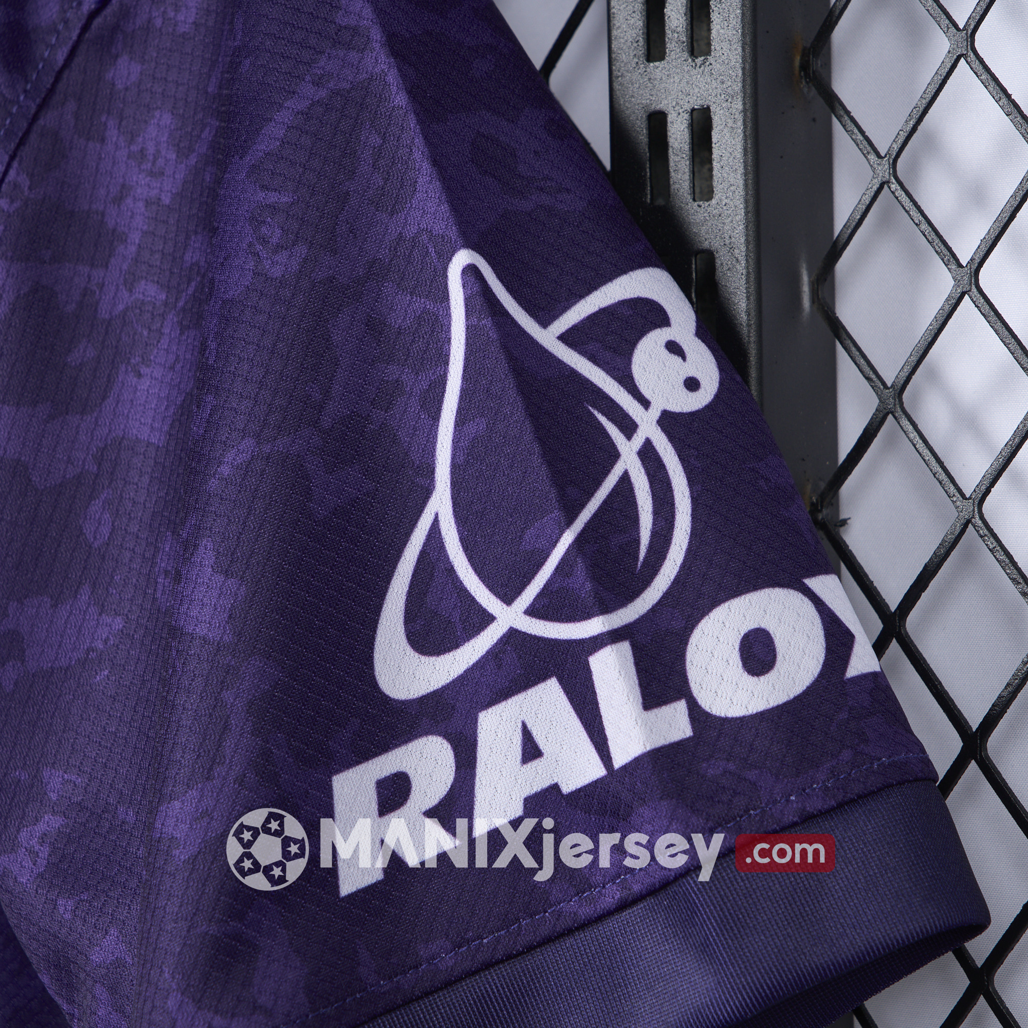 ManixJersey.com | Pumas UNAM 24-25 Third Jersey - Fans Version -Customize Name, Number and Patch | Worldwide Shipping