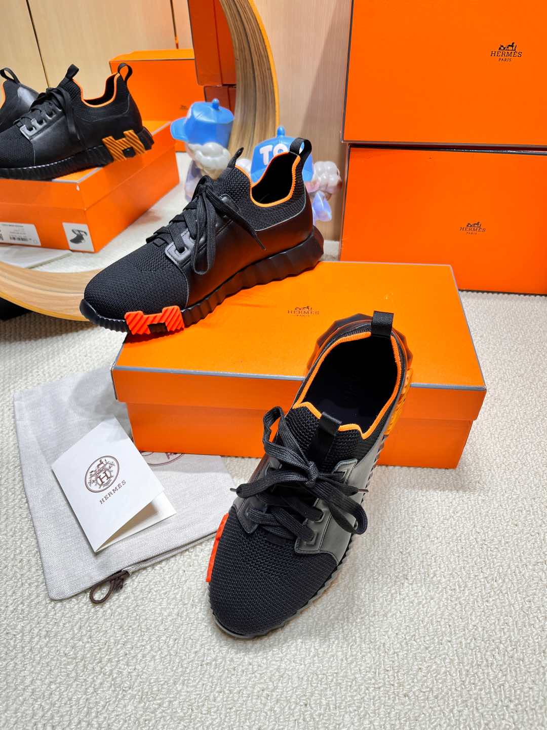 DEPART SLIP-ON SNEAKER IN BLACK KNIT AND CALFSKIN、mysite、Cacoeks