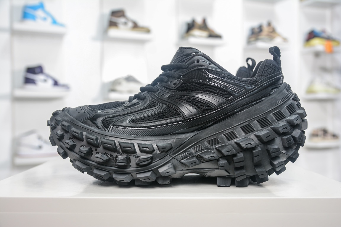 Balenciaga Defender Sneaker in Black、mysite、Cacoeks
