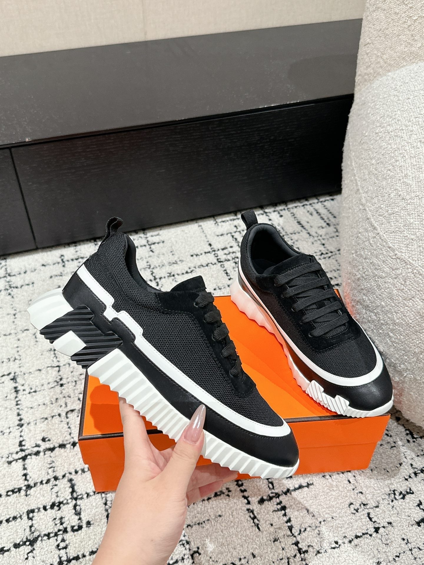 BOUNCING SNEAKER IN BLACK MIX WHITE CALFSKIN AND FABRIC、mysite、Cacoeks