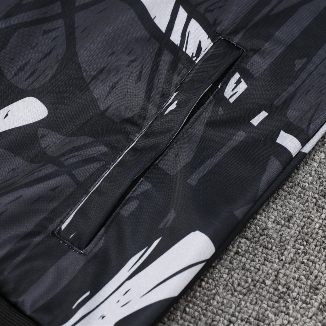 ManixJersey.com | Arsenal 24-25 Black Grey Windbreaker Jacket -Customize Name, Number and Patch | Worldwide Shipping