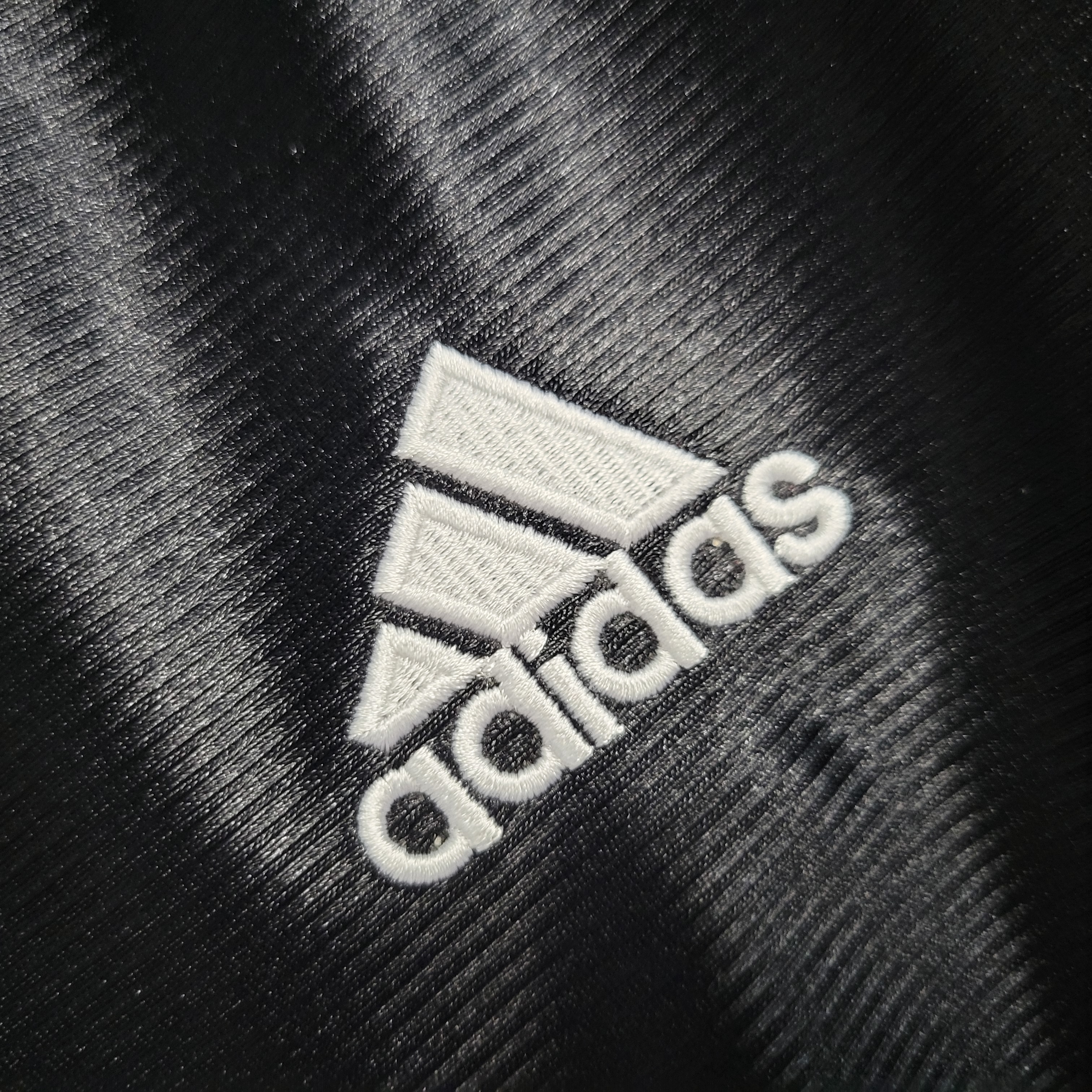 JerseysGala.com | Retro Real Madrid 1999-01 Away Jersey -Customize Name, Number and Patch | Worldwide Shipping
