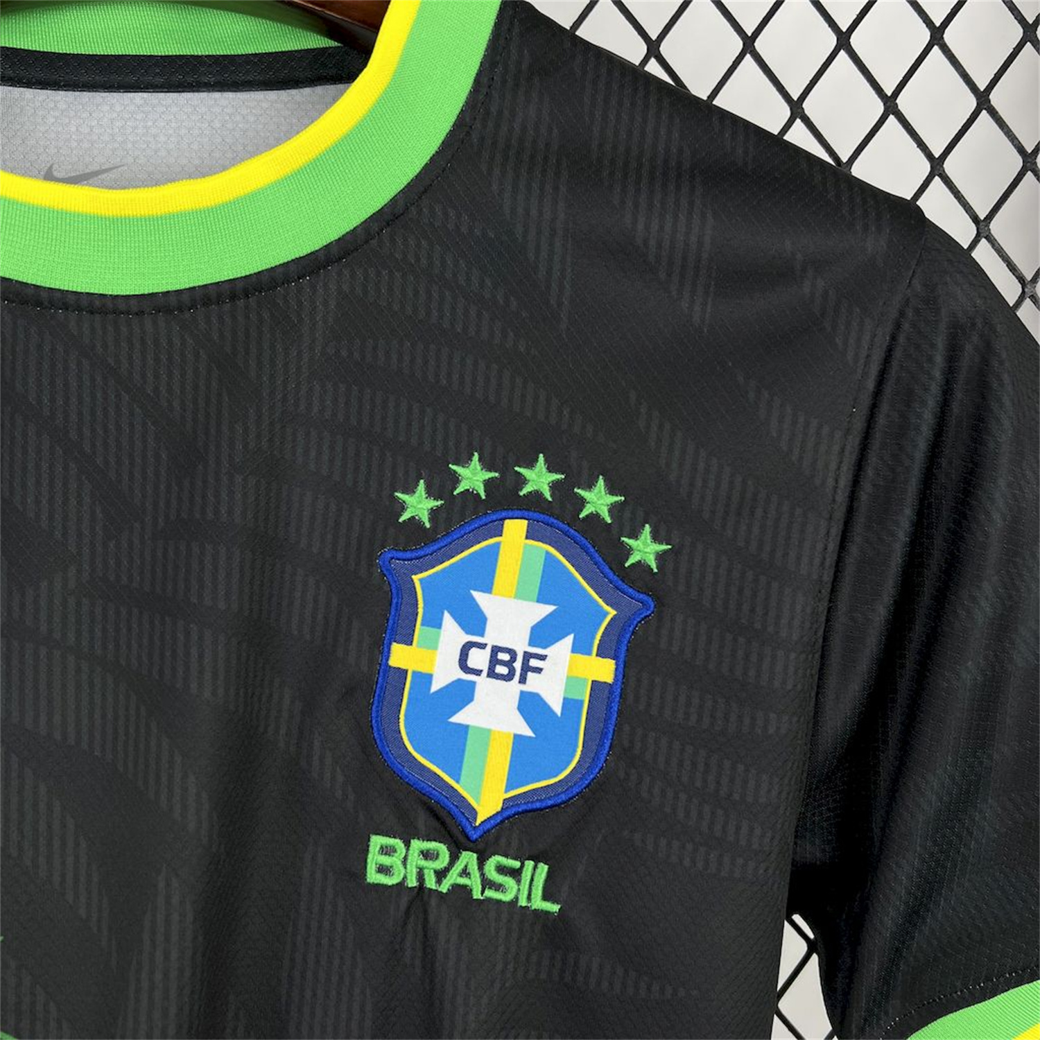 UltraTrikot-Brazil 25-26 Yellow Dove Black Jersey - Fans Version
