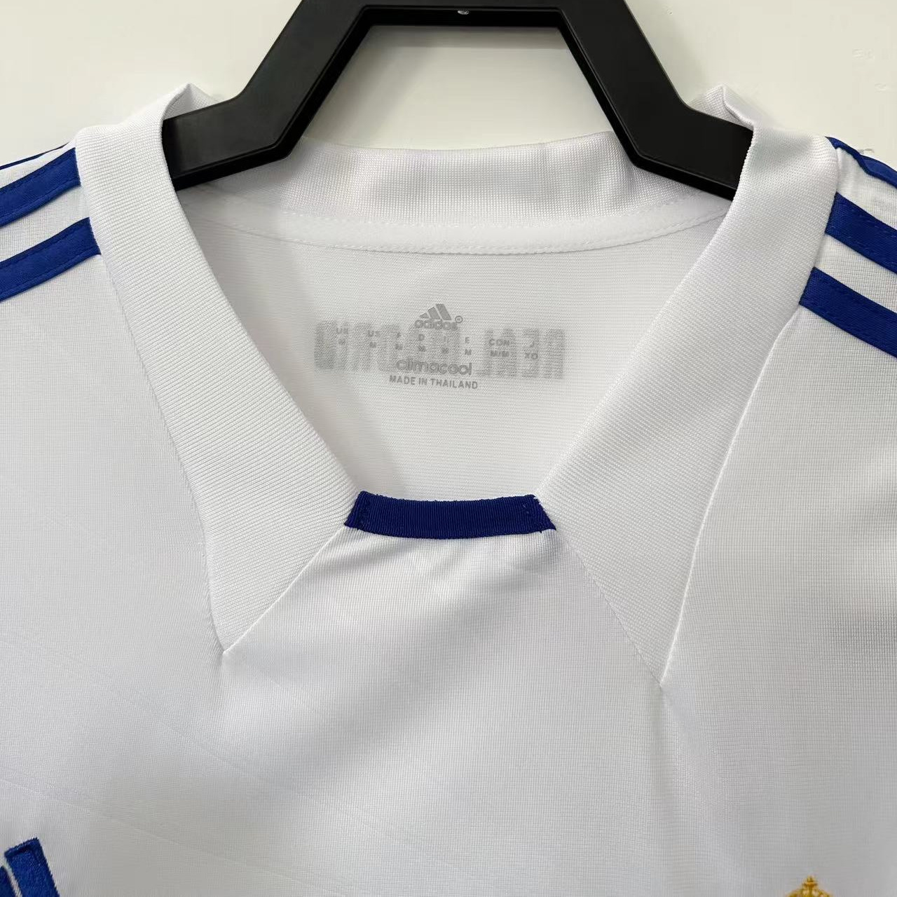 ManixJersey.com | Real Madrid Retro 10-11 Home Stadium Jersey -Customize Name, Number and Patch | Worldwide Shipping