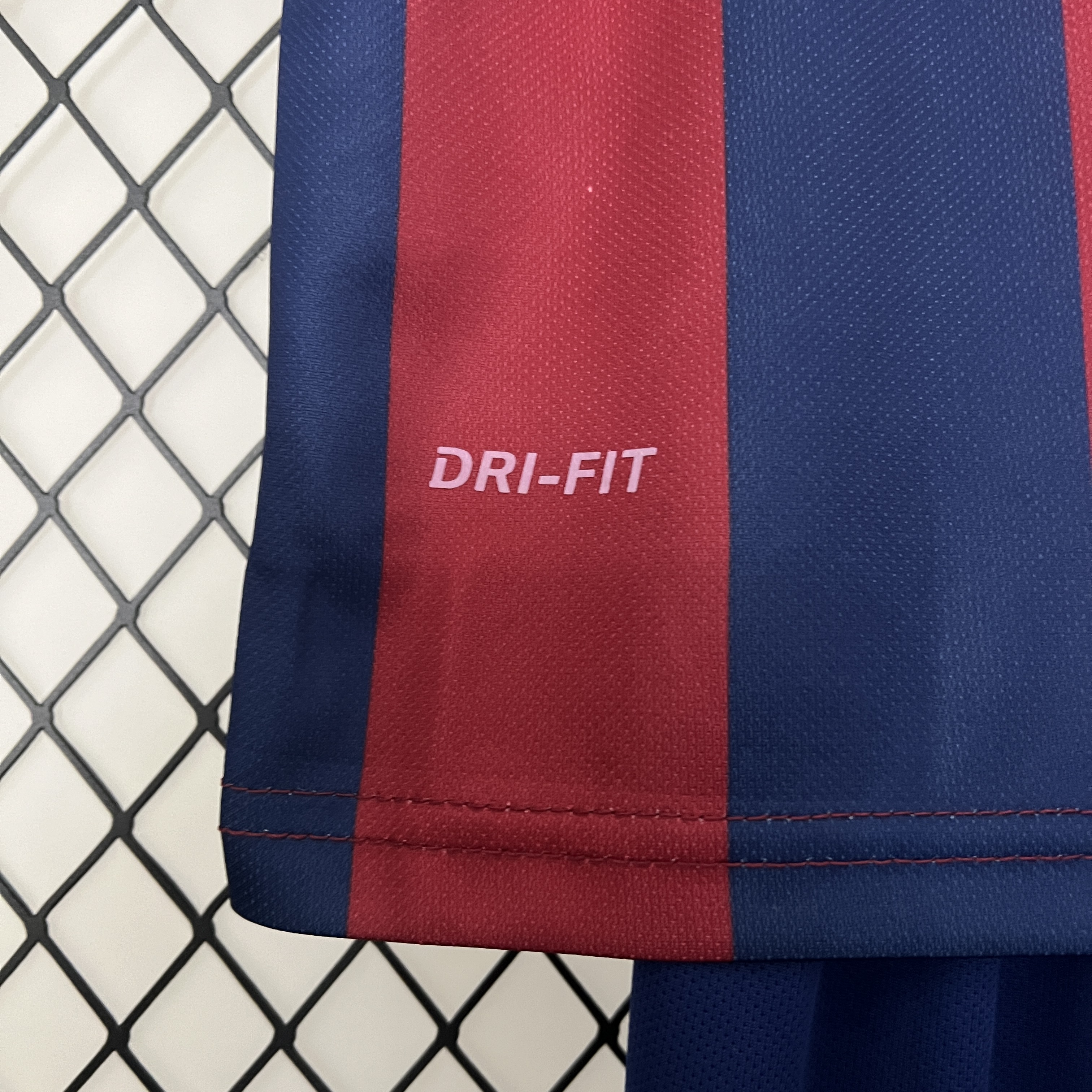 ManixJersey.com | Retro Barcelona 14-15 Home Stadium Kids Kit -Customize Name, Number and Patch | Worldwide Shipping