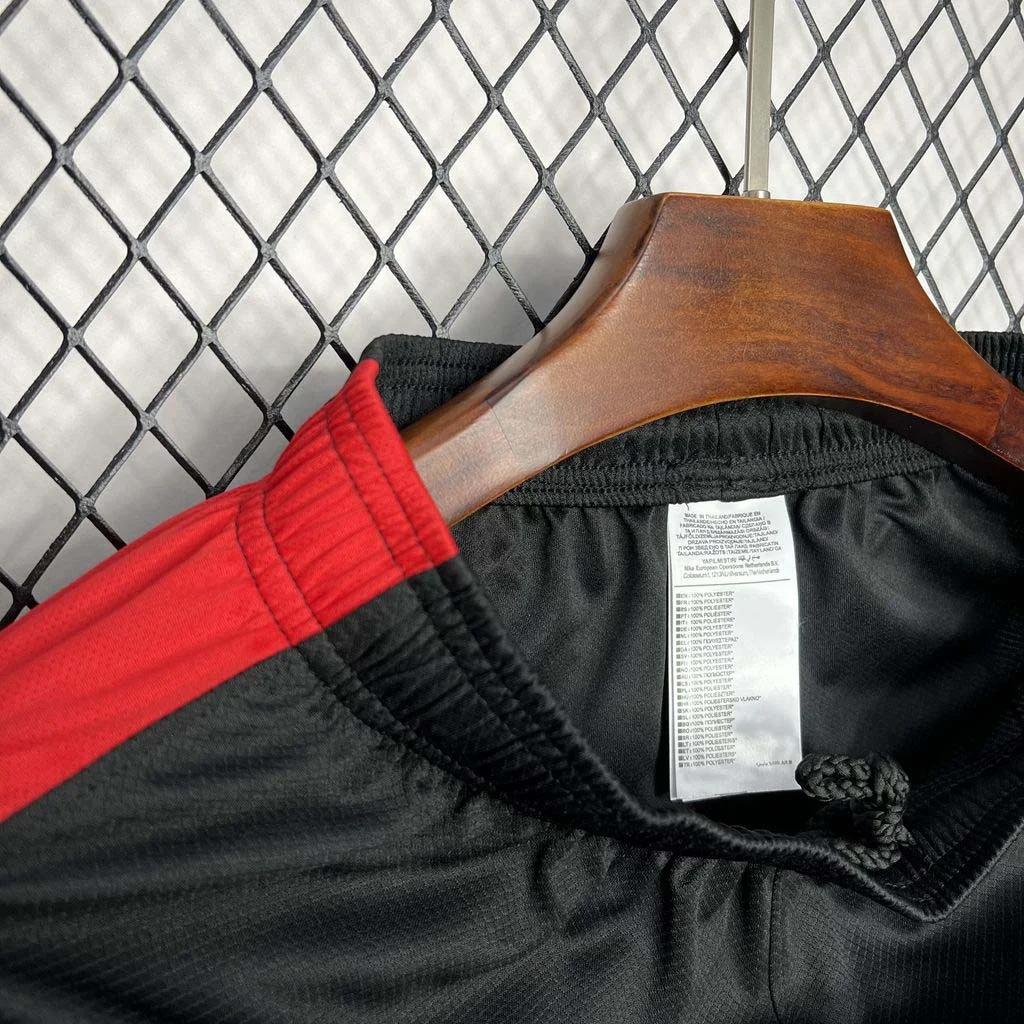 2024/2025 Barcelona Away Shorts 1:1 Thai Quality:football jersey mysite: unitedjerseyfootball 邓江浪:football