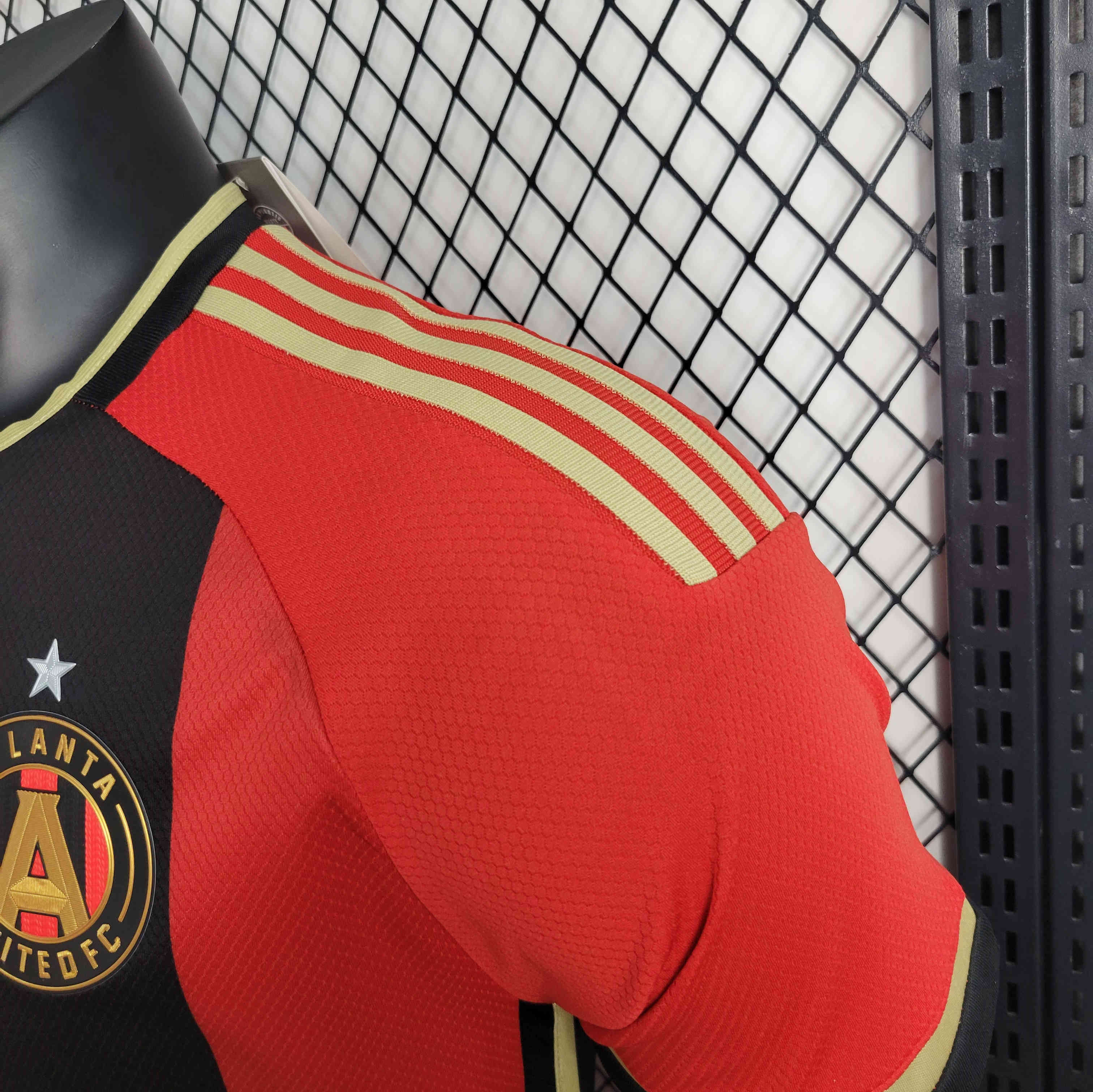 Higojerseys-Atlanta United 23-24 Home Stadium Jersey - Player Version