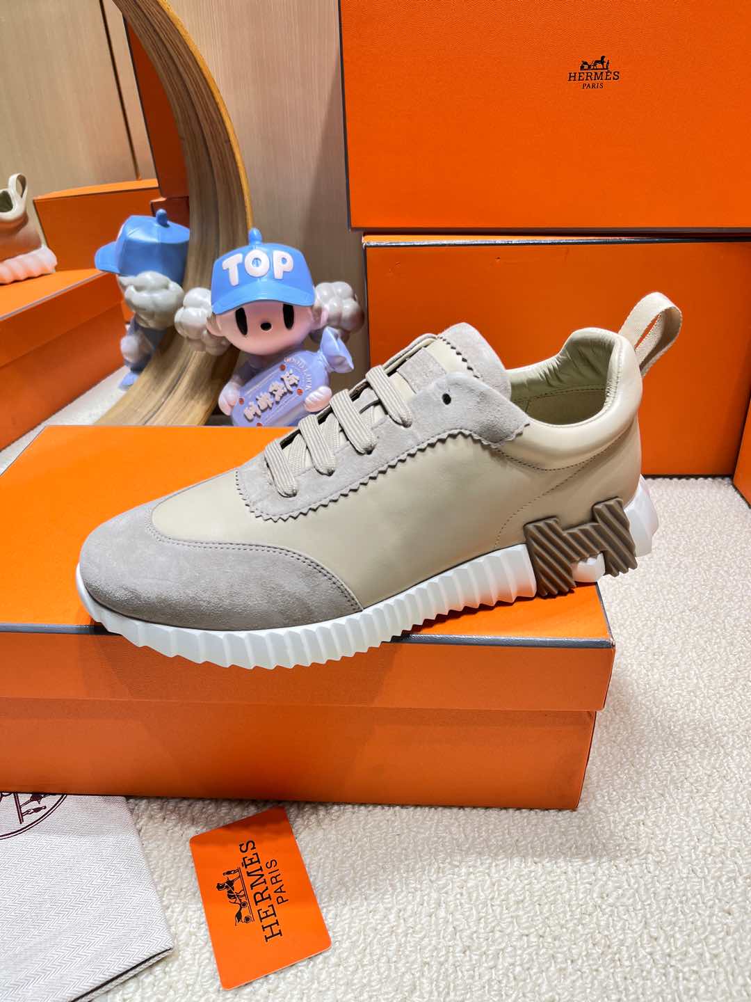 BOUNCING SNEAKER IN PALE GRAY SUEDE AND CALFSKIN、mysite、Cacoeks