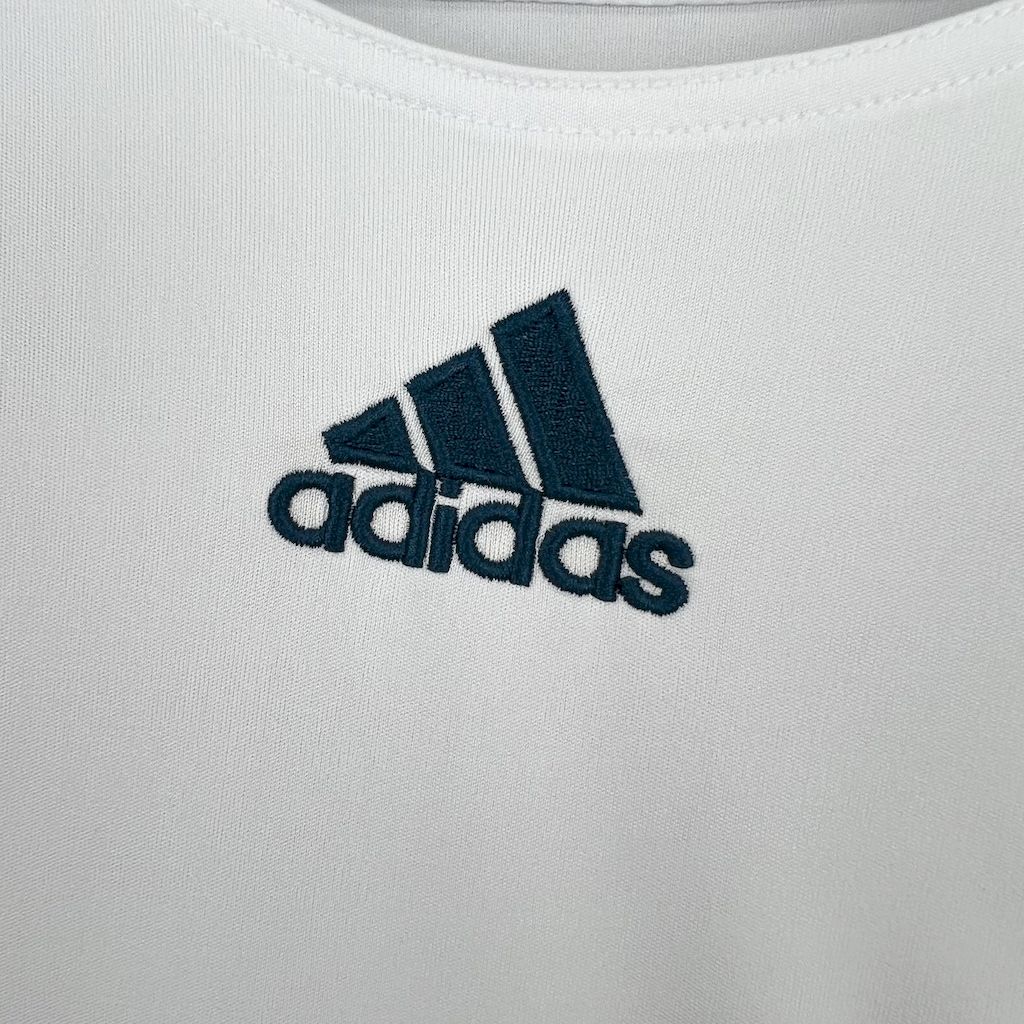 Higojerseys-Retro Liver.pool 2006-07 Third Jersey