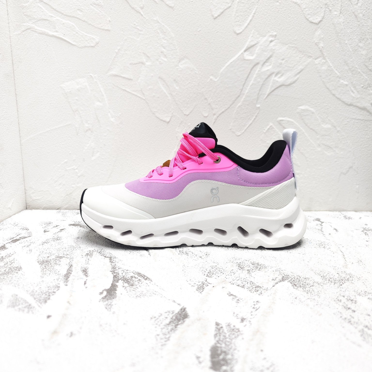 CLOUDTILT 2.0 SNEAKER BRIGHT PINK MIX PALE GRAY CALFSKIN AND BREATHABLE MESH、mysite、Cacoeks