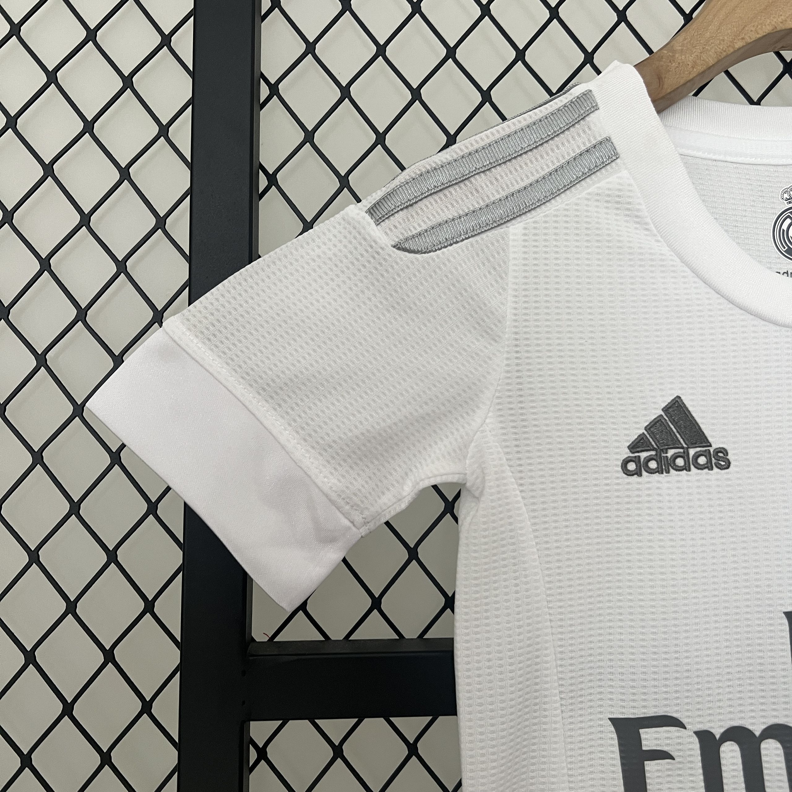 15-16 kids kit Real Madrid Home soccer jersey-Retro version （Player Version）: Ajax 24-25 Home Stadium Jersey - Fans Version mysite: Adidas luxuryfootballshirts.com: https://www.luxuryfootballshirts.com/