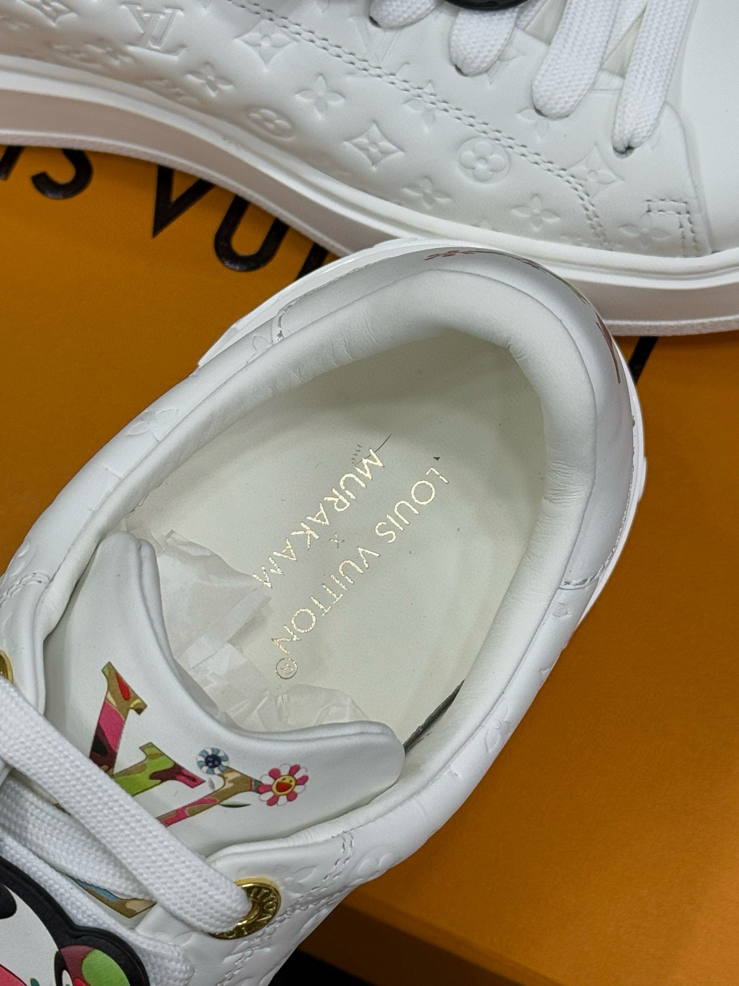 TIME OUT SNEAKER IN WHITE EMBOSSED MONOGRAM CALFSKIN、mysite、Cacoeks