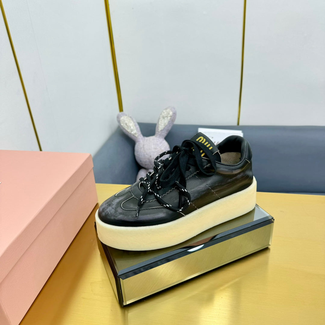 THICK-SOLED RETRO SNEAKERS IN BLACK DUST LAMBSKIN、mysite、Cacoeks