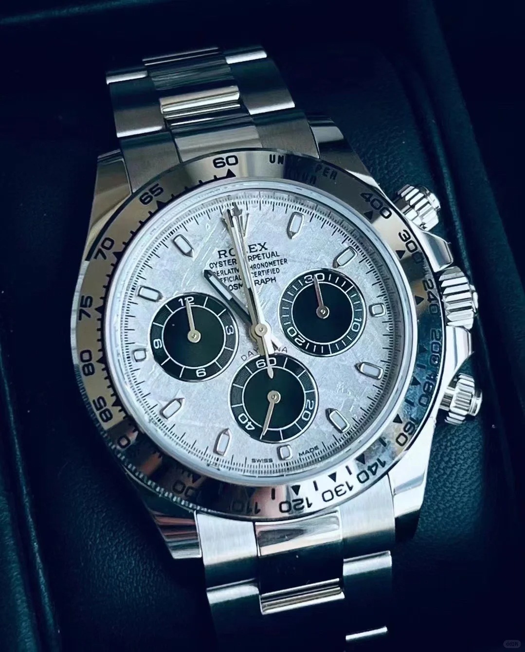 兼职  林炎: luxecystore