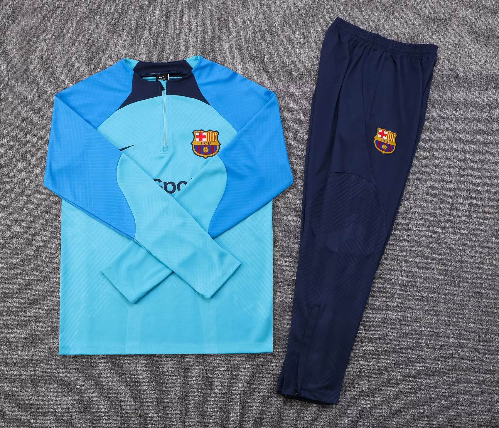 2022/2023 Barcelona Half-Pull Training Suit Blue Jersey Set:football jersey mysite: unitedjerseyfootball 邓江浪:football