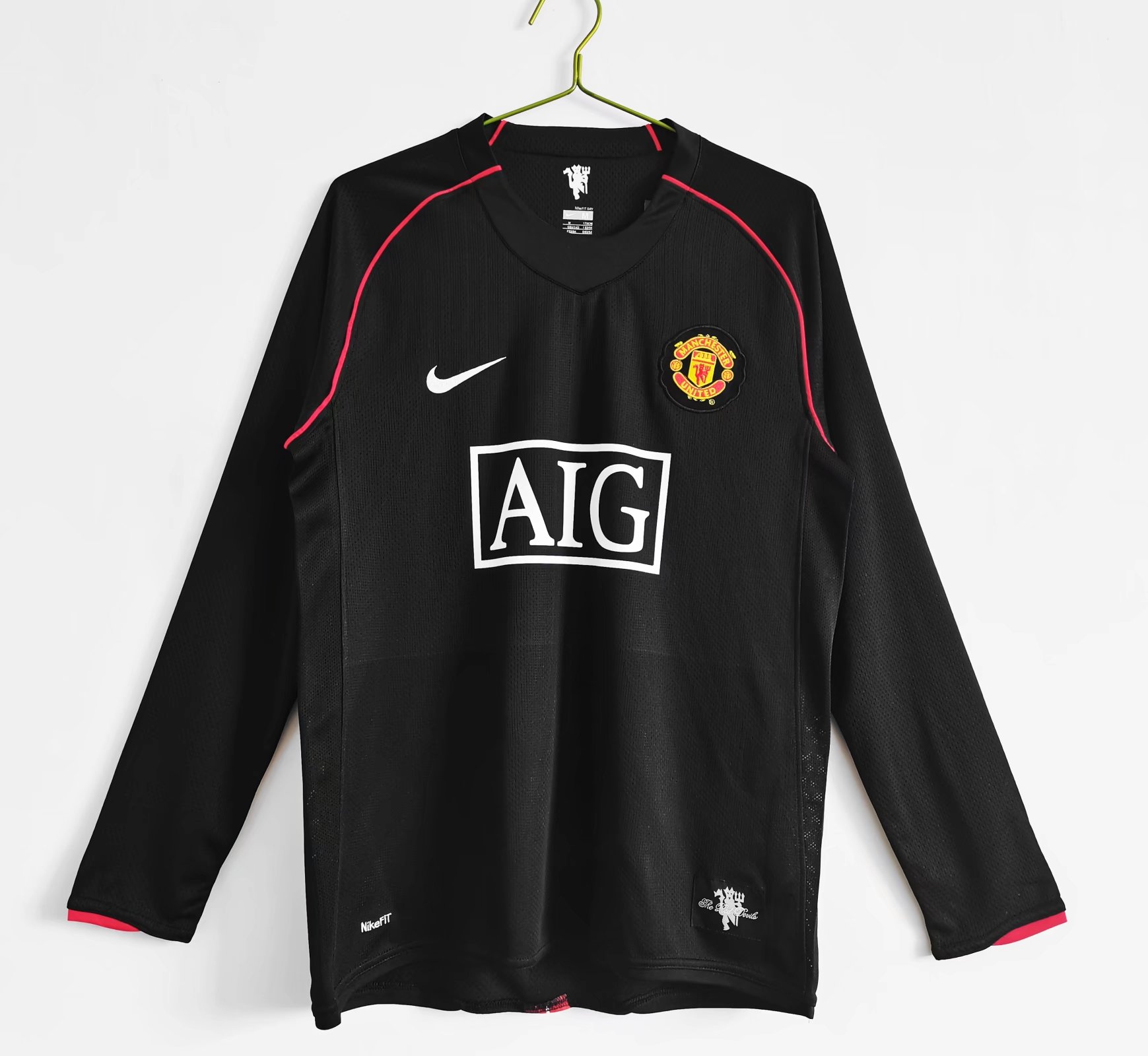 07-08 Manchester United Away soccer jersey-Long Sleeve Retro version: Ajax 24-25 Home Stadium Jersey - Fans Version mysite: Adidas luxuryfootballshirts.com: https://www.luxuryfootballshirts.com/