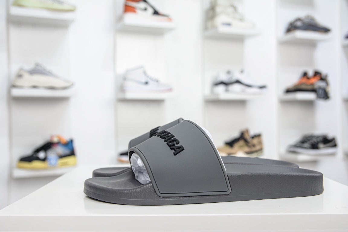 Balenciaga Pool Side Sandal in Grey、mysite、Cacoeks