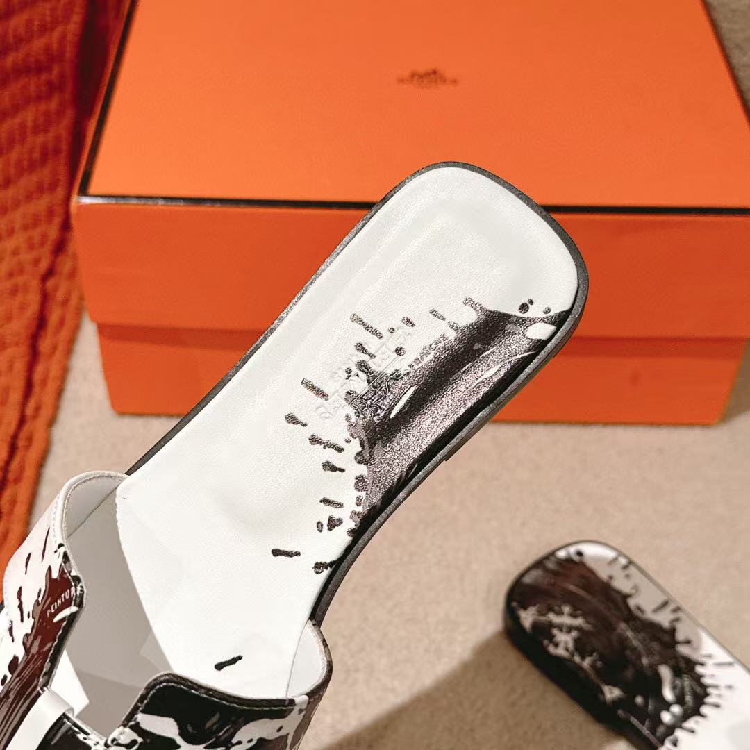 0RAN SANDAL IN BLACK MIX WHITE CALFSKIN、mysite、Cacoeks