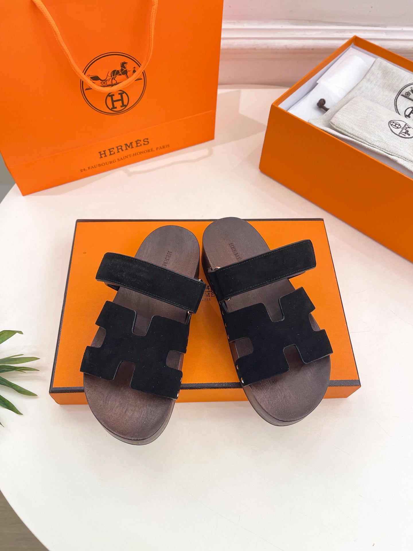 KOS CLOG IN BLACK SUEDE、mysite、Cacoeks