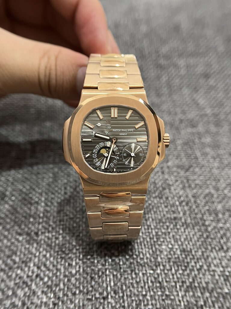 Đồng Hồ Patek Philippe Nautilus 5712R Rep 11 Nhà Máy GR 40mm (3)
