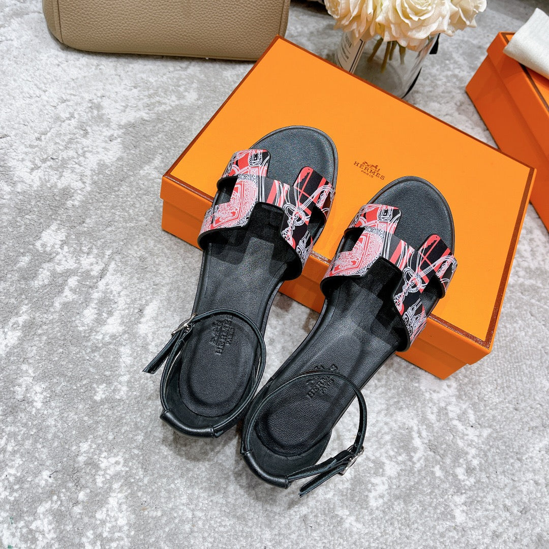 SANTORINI SANDAL BLACK CALFSKIN WITH PATTERN、mysite、Cacoeks