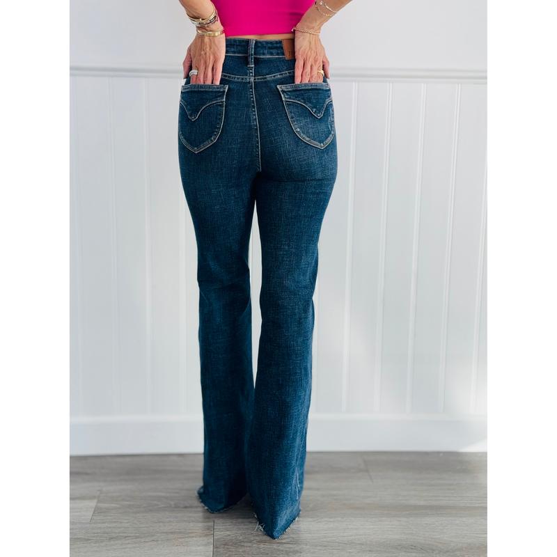 Judy Blue Supernatural Tummy Control Jeans (Reg. and Plus) 6