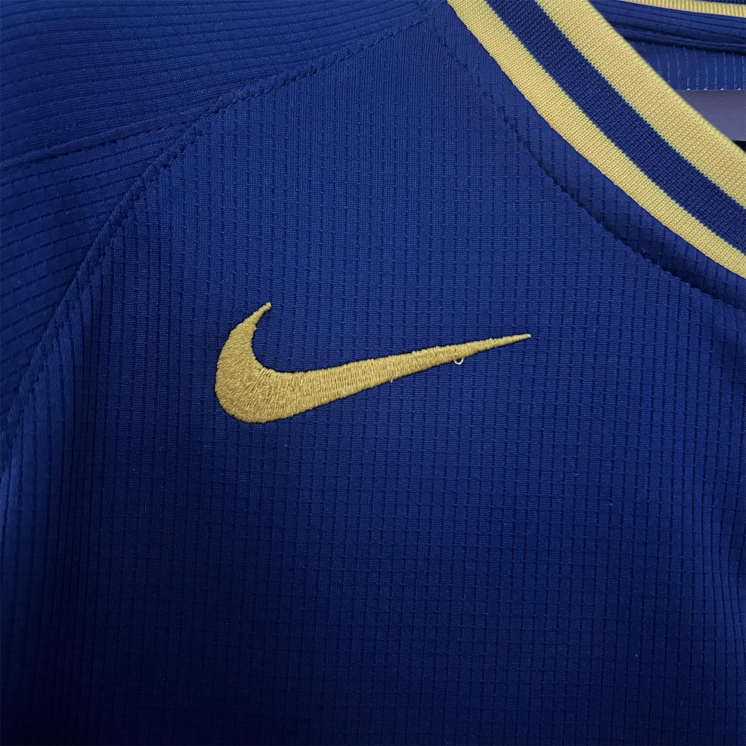 GlobeJersey-Retro Boca Juniors 2006-07 Home Jersey
