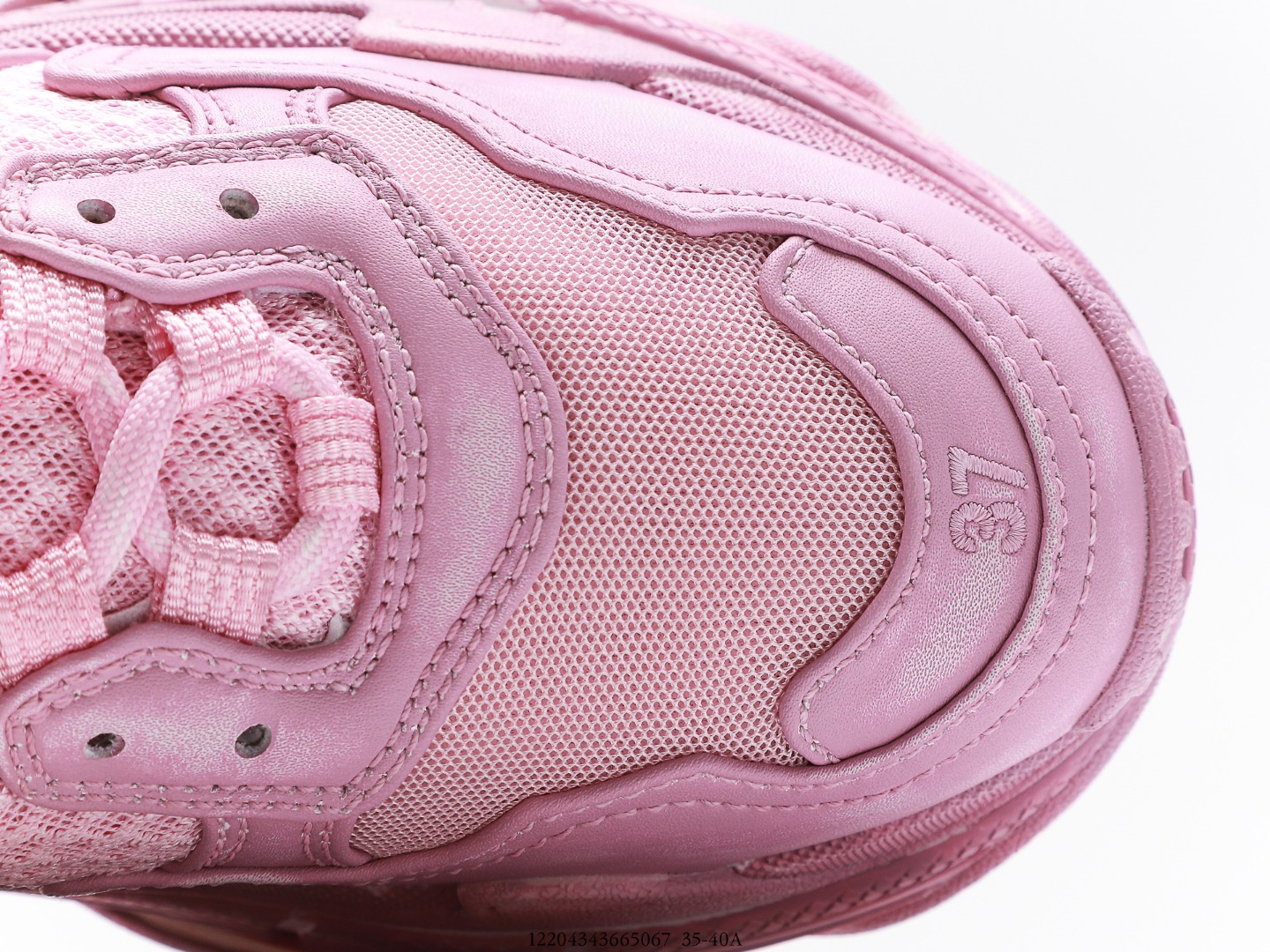 Balenciaga Triple S Sneaker in Faded Pink、mysite、Cacoeks