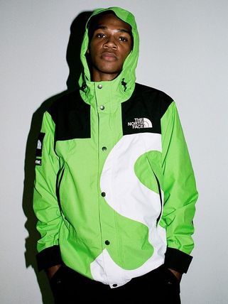 Supreme マウンテンパーカー ★Supreme x North Face★必須★S ロゴ マウンテン ジャケット★(16)