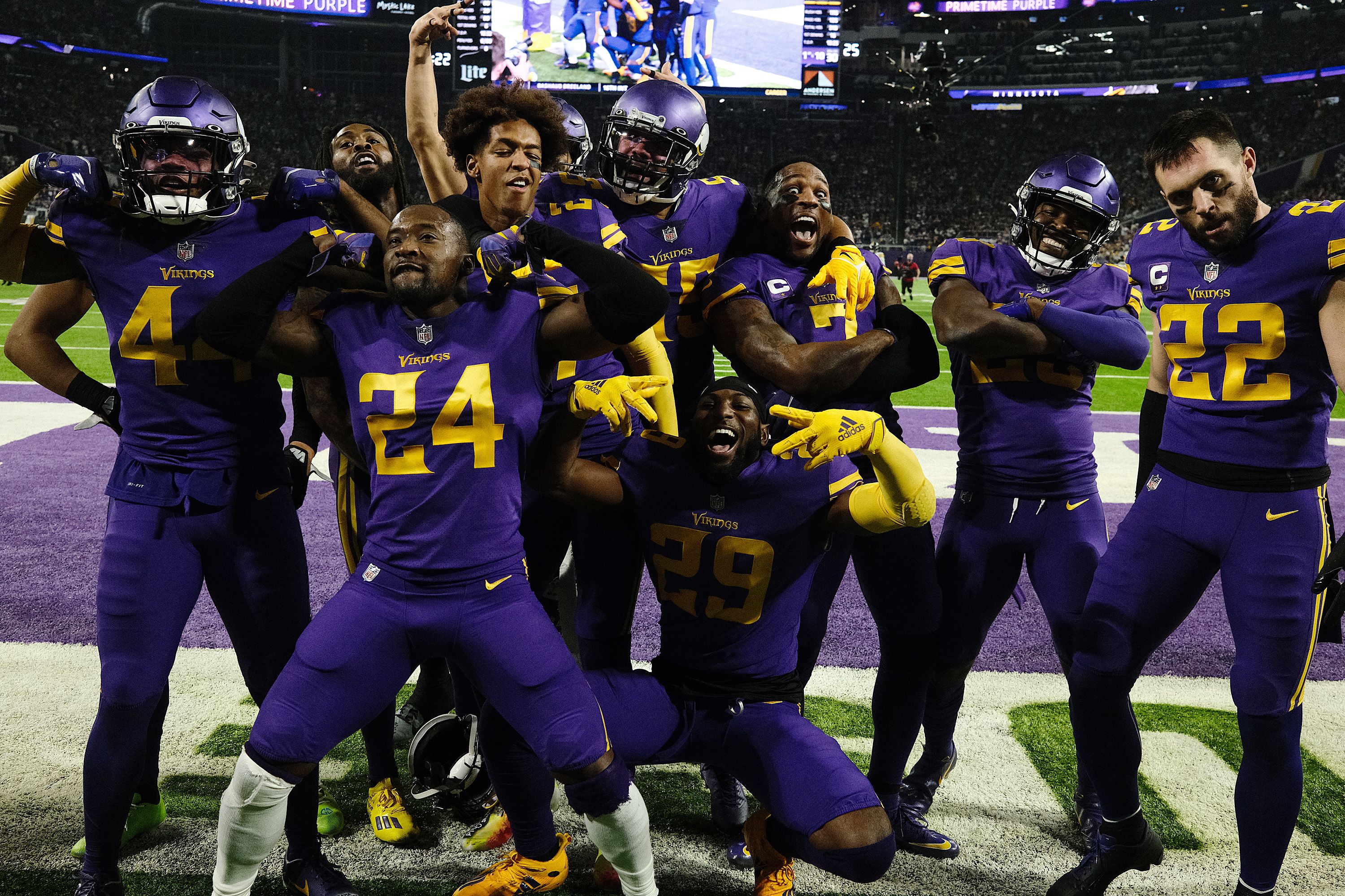 Thursday Night Football: Minnesota Vikings narrowly survive Pittsburgh  Steelers fightback | CNN